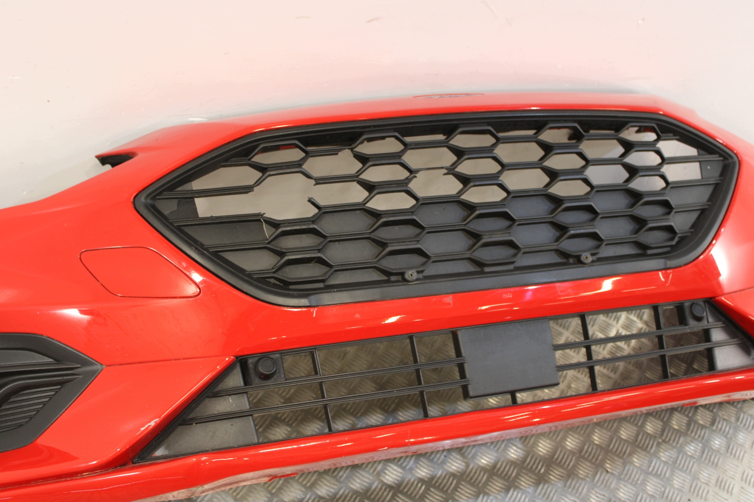 bumper front front 4 X PDC FORD FOCUS MK4 KOMBI ST-LINE
