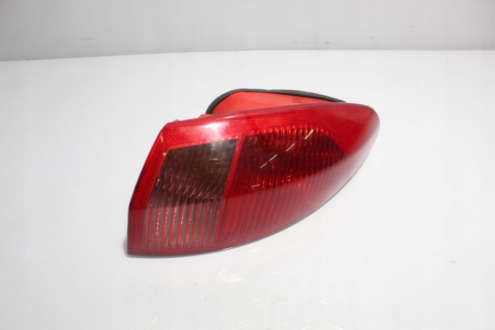 фонарь правый ALFA ROMEO 147