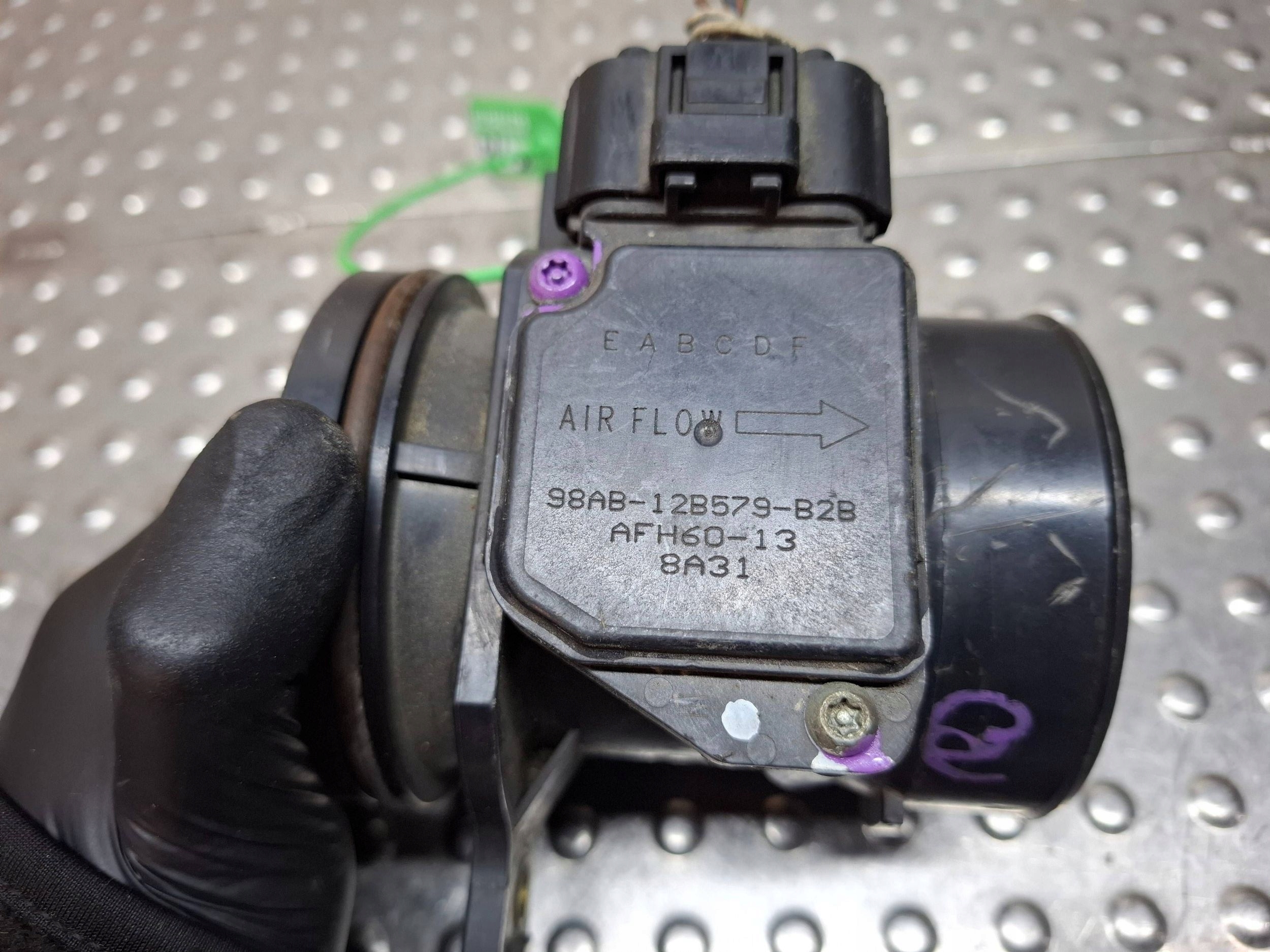 flow meter 98AB-12B579-B2B FORD FOCUS MK1 MONDEO MK2 1.8 2.0B