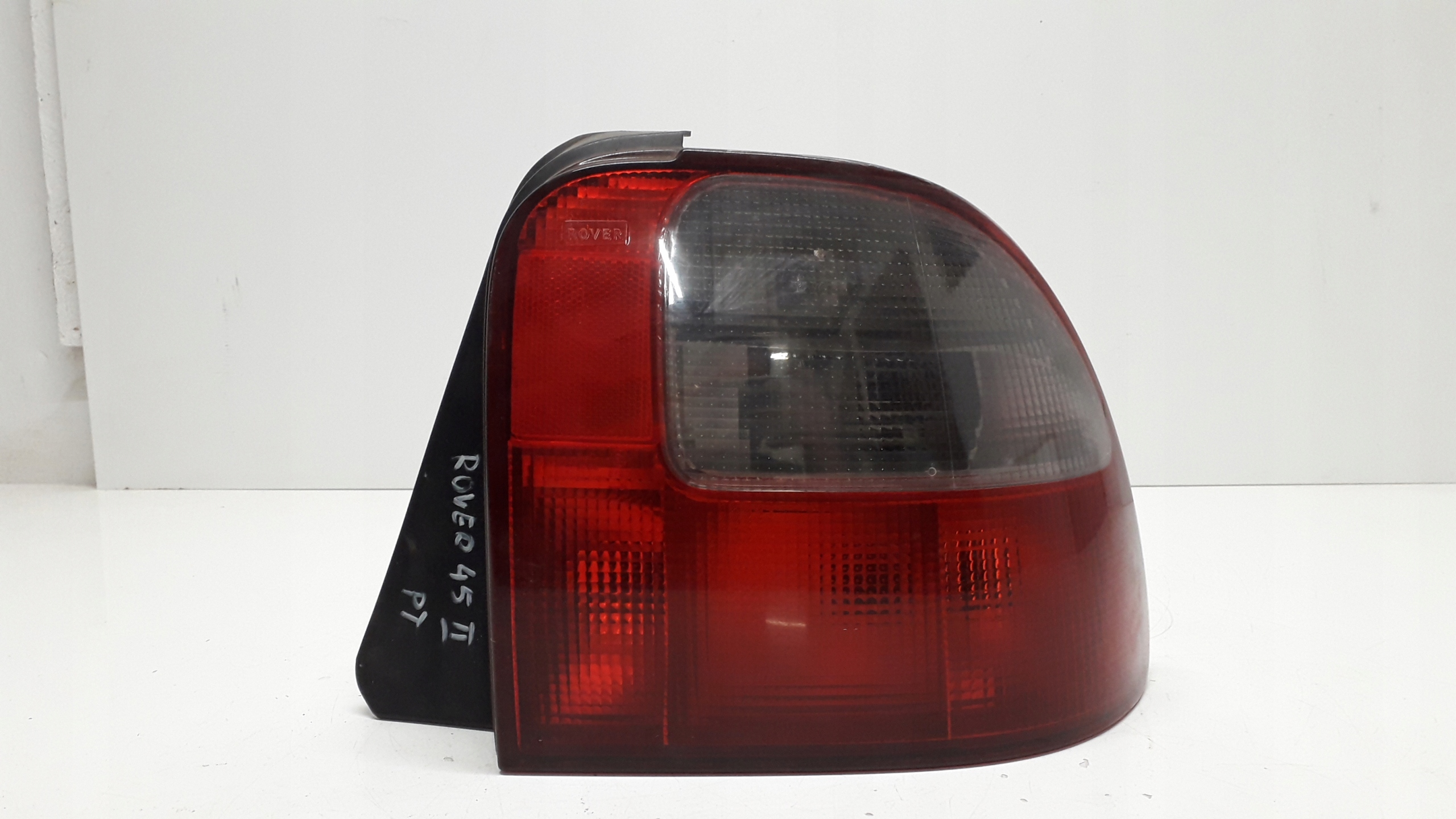 ROVER 45 HB LAMPA PRAWA TYLNA TYŁ