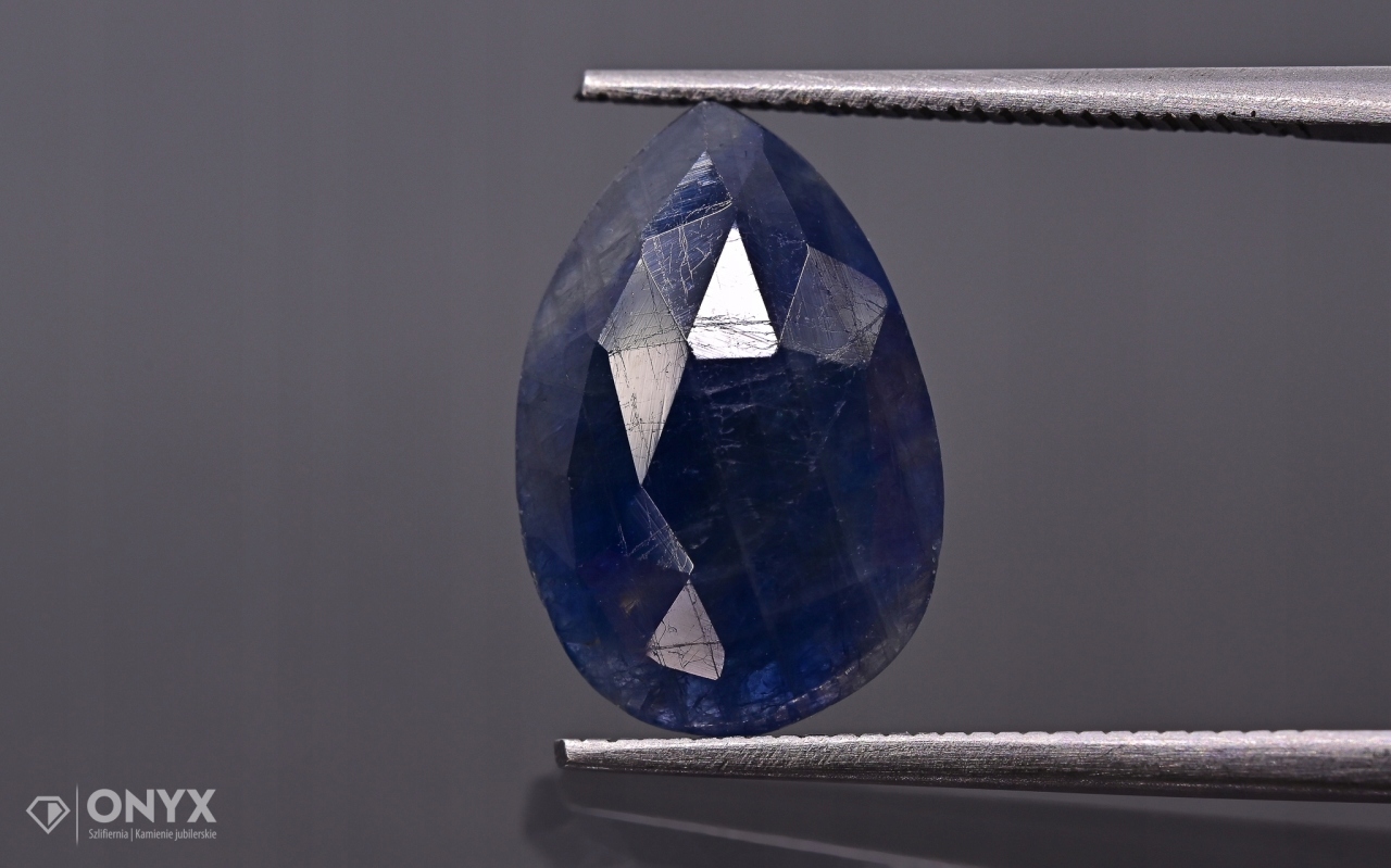 Safír fasetovaná rozeta slza 14x9,5 mm