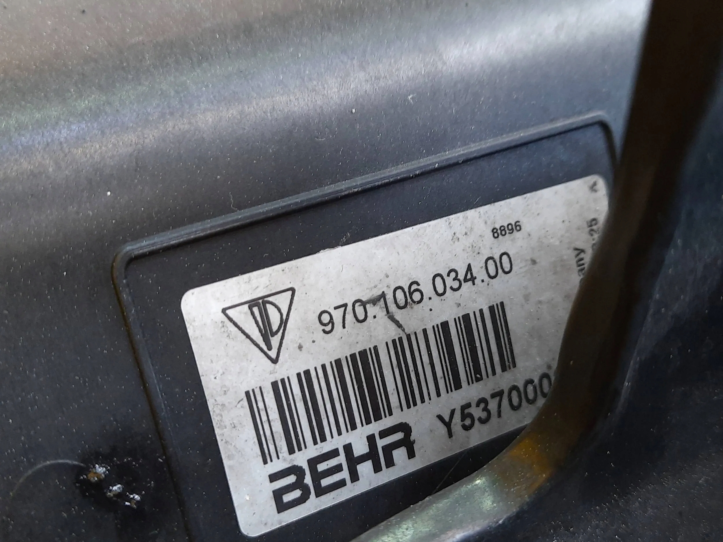 Panamera 970 4.8 PAS PRZÓD CHŁODNICE 97010606106 Typ samochodu Samochody osobowe