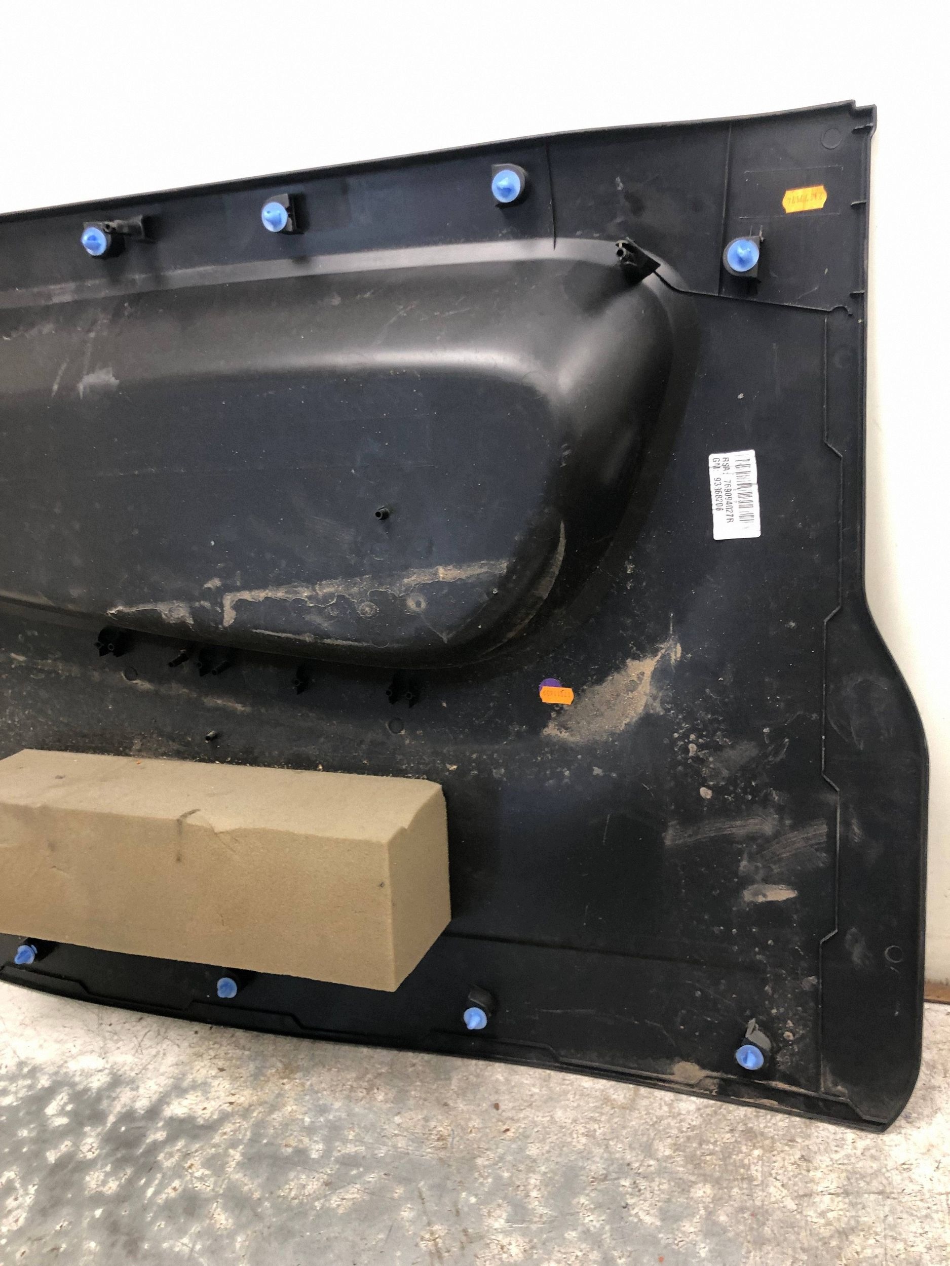 side upholstery left RENAULT TRAFIC III 769094027R
