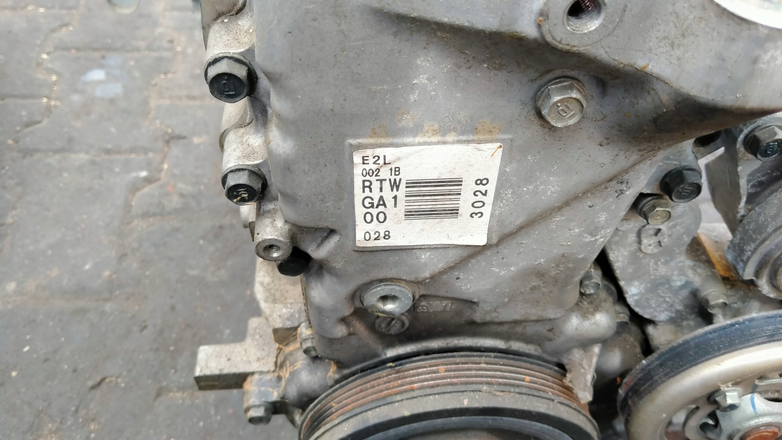 Honda CR-Z 1,5 Hybrid 84KW 114KM engine complete LEA1