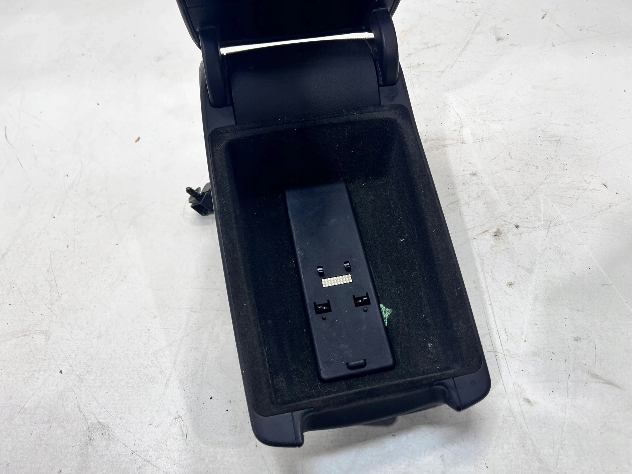 armrest front front AUDI A6 C6 leather