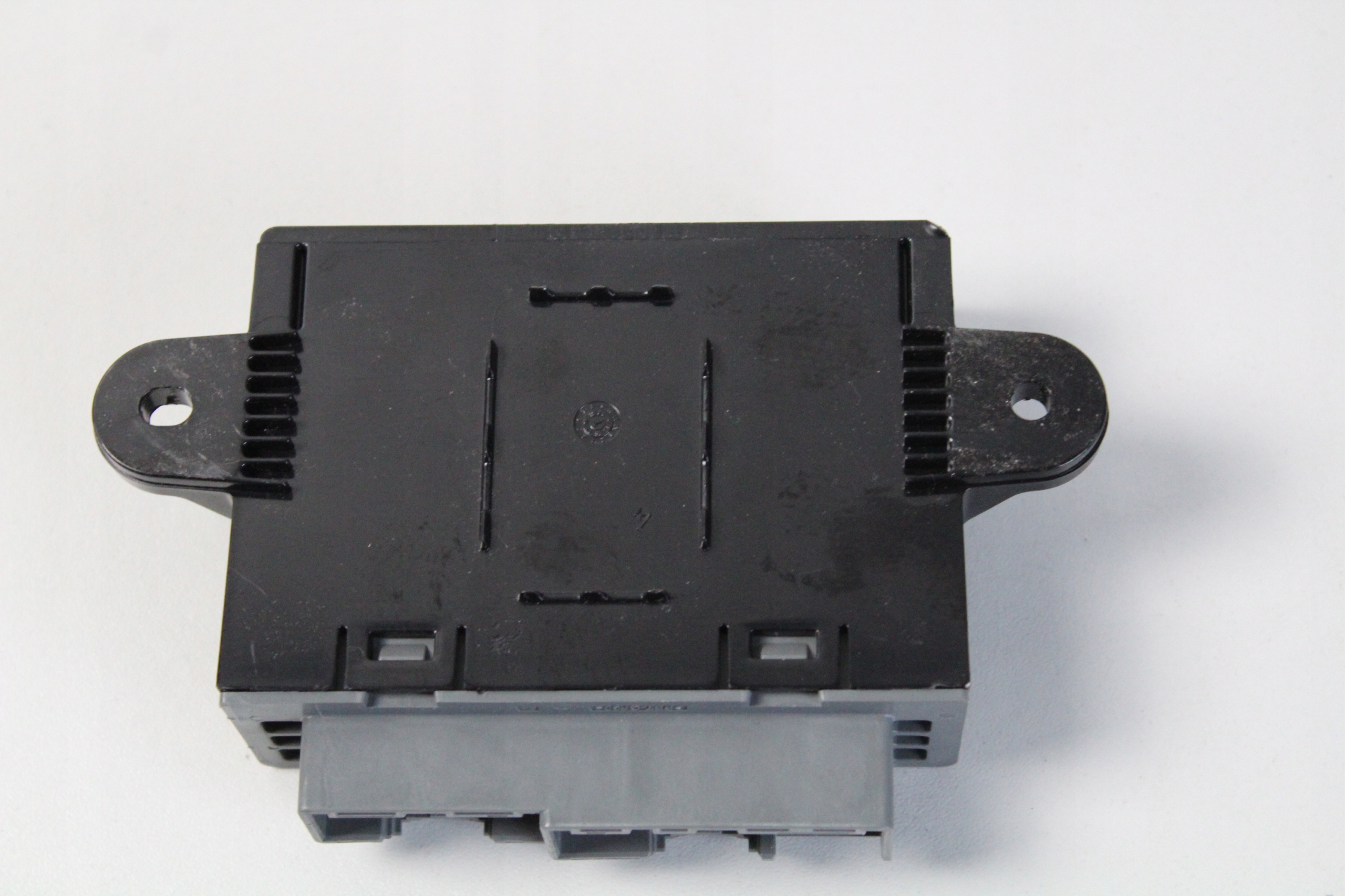 Fiesta MK8 h1bt-14b533-AA door Driver module