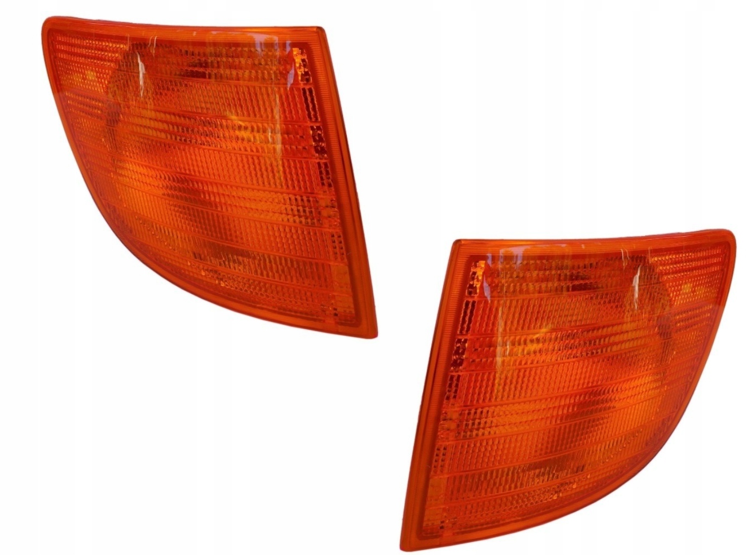 MERCEDES VITO W638 KIERUNKOWSKAZY PRZEDNIE KOMPLET