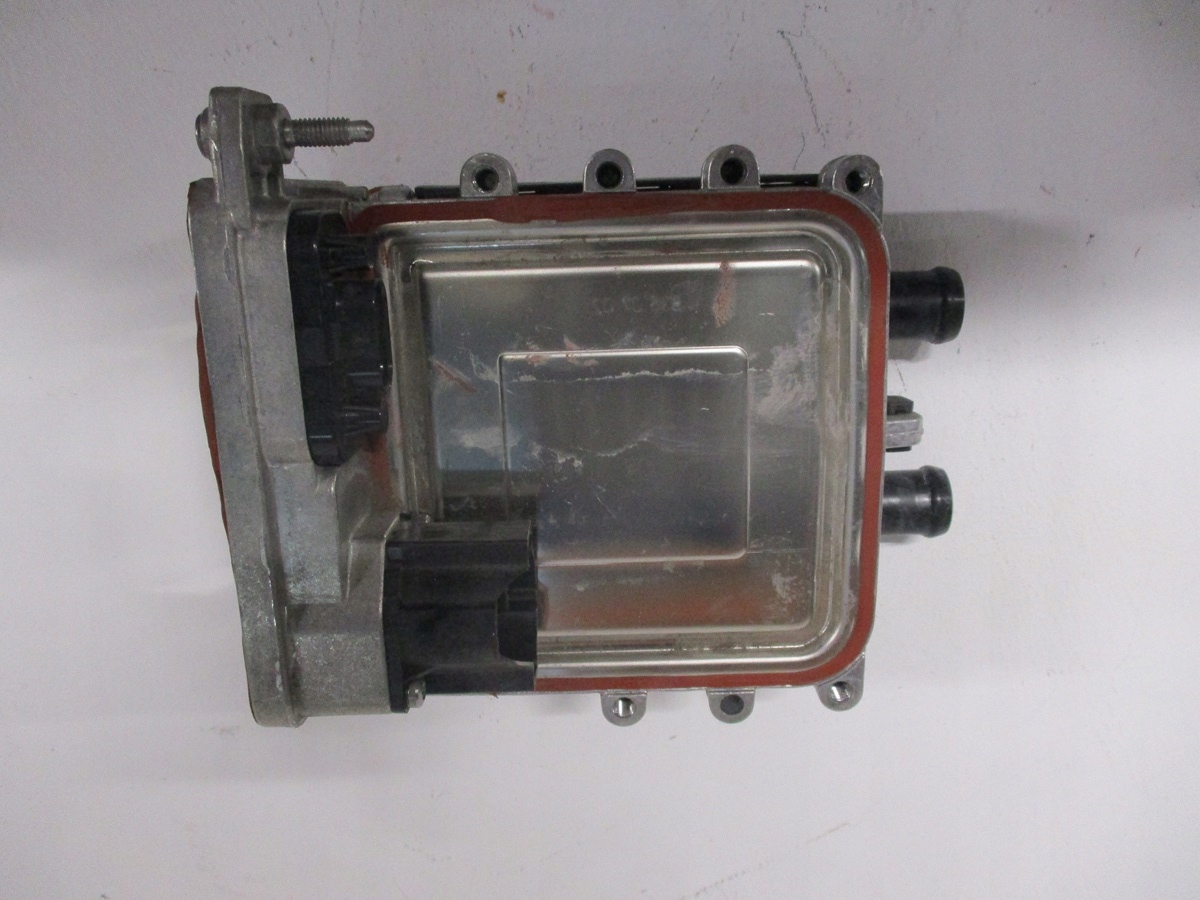 WYMIENNIK CIEPLA MERCEDES 177 A0008357300