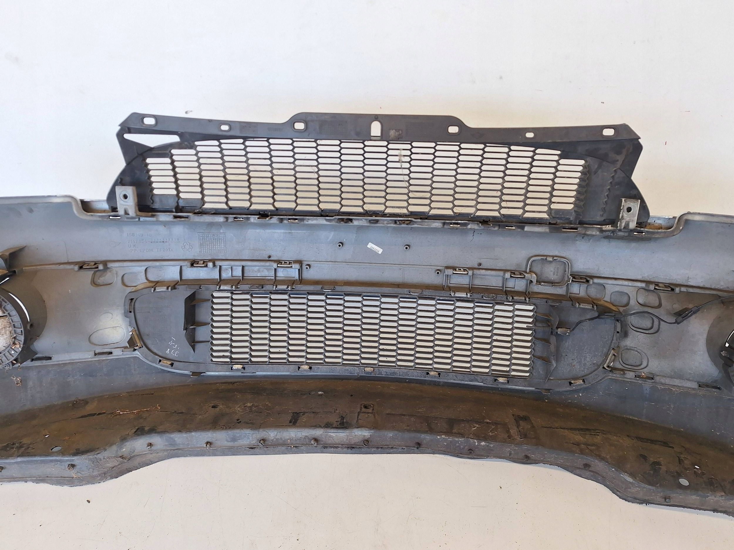 MINI COOPER S R56 06-10 bumper + grille petrol 7147854