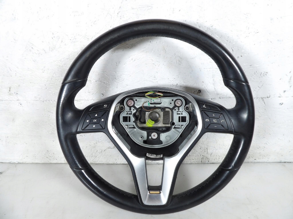 MERCEDES A180 W176 lenkrad A24646038039E38
