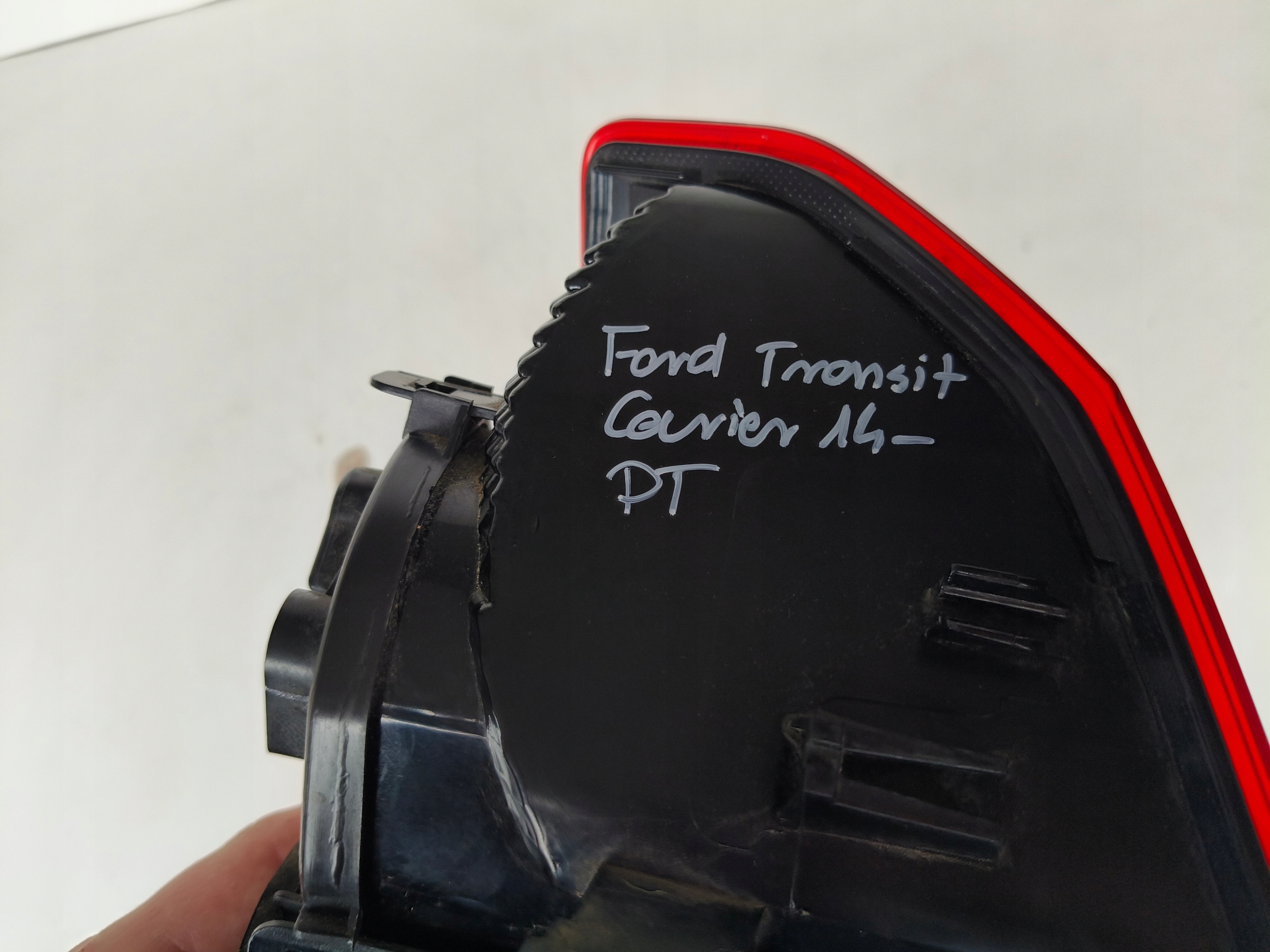 light right rear FORD TRANSIT COURIER 14