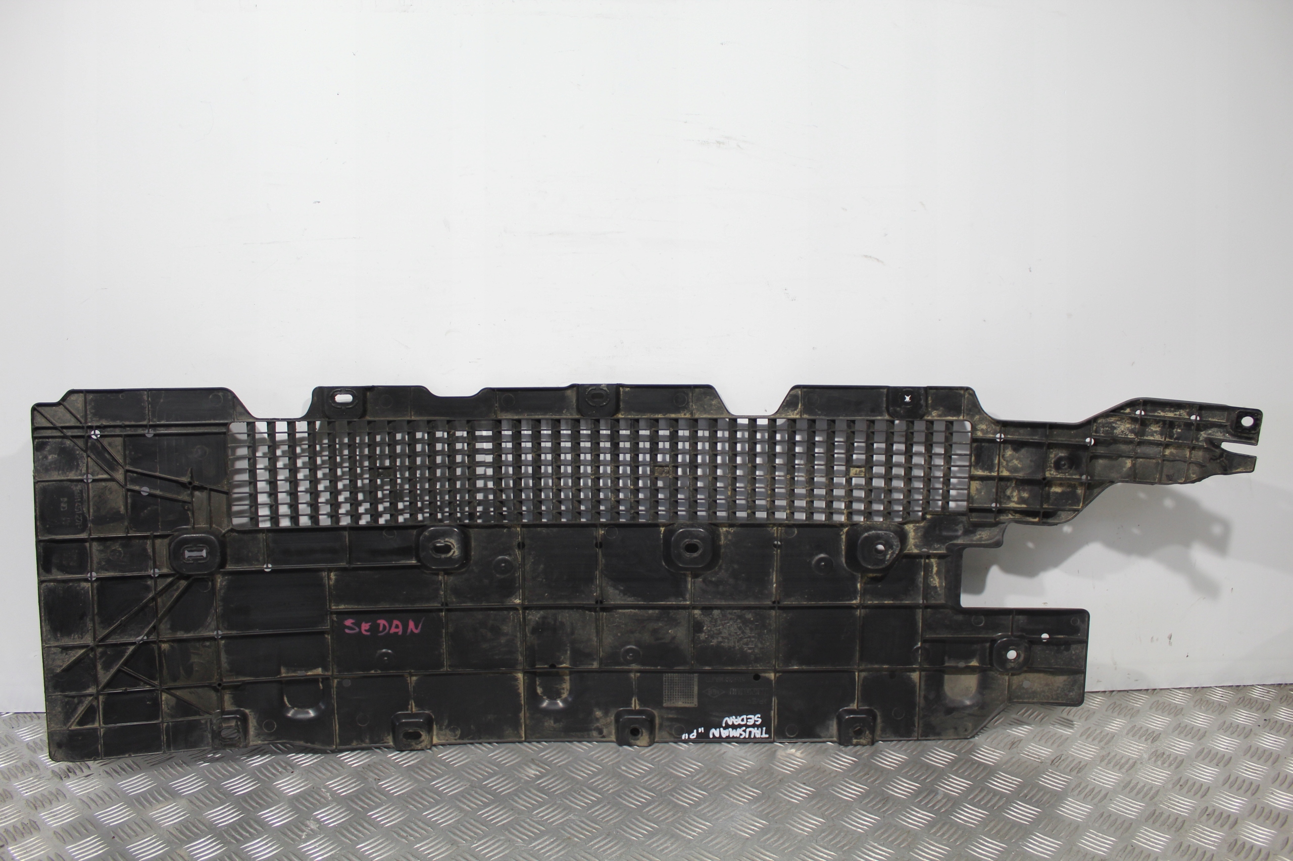 cover chassis right TALISMAN 748145127R