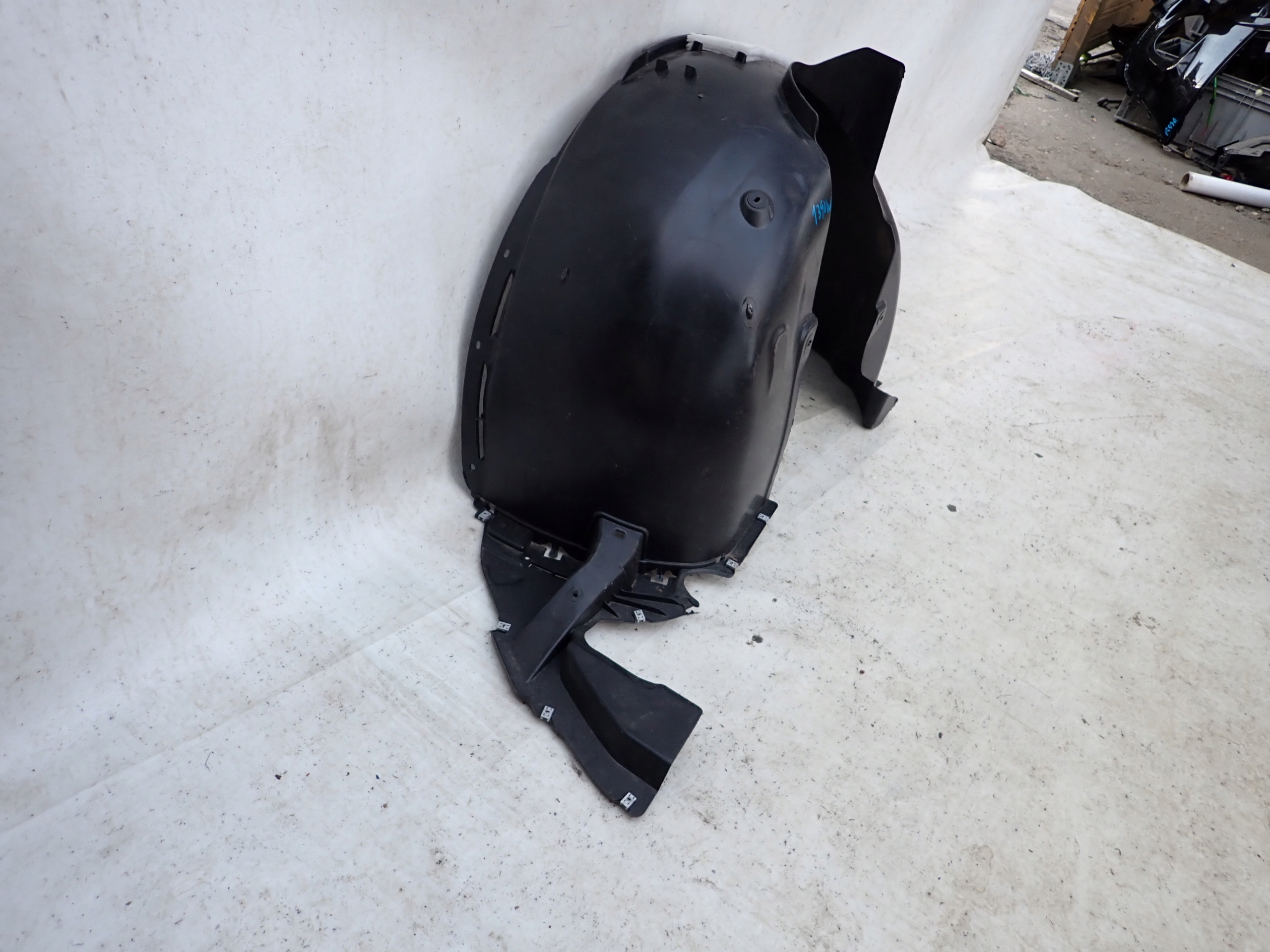 VW TIGUAN IIn 16- ПІДКРИЛЬНИК ПРАВЕ ПЕРЕД СПЕРЕДУ