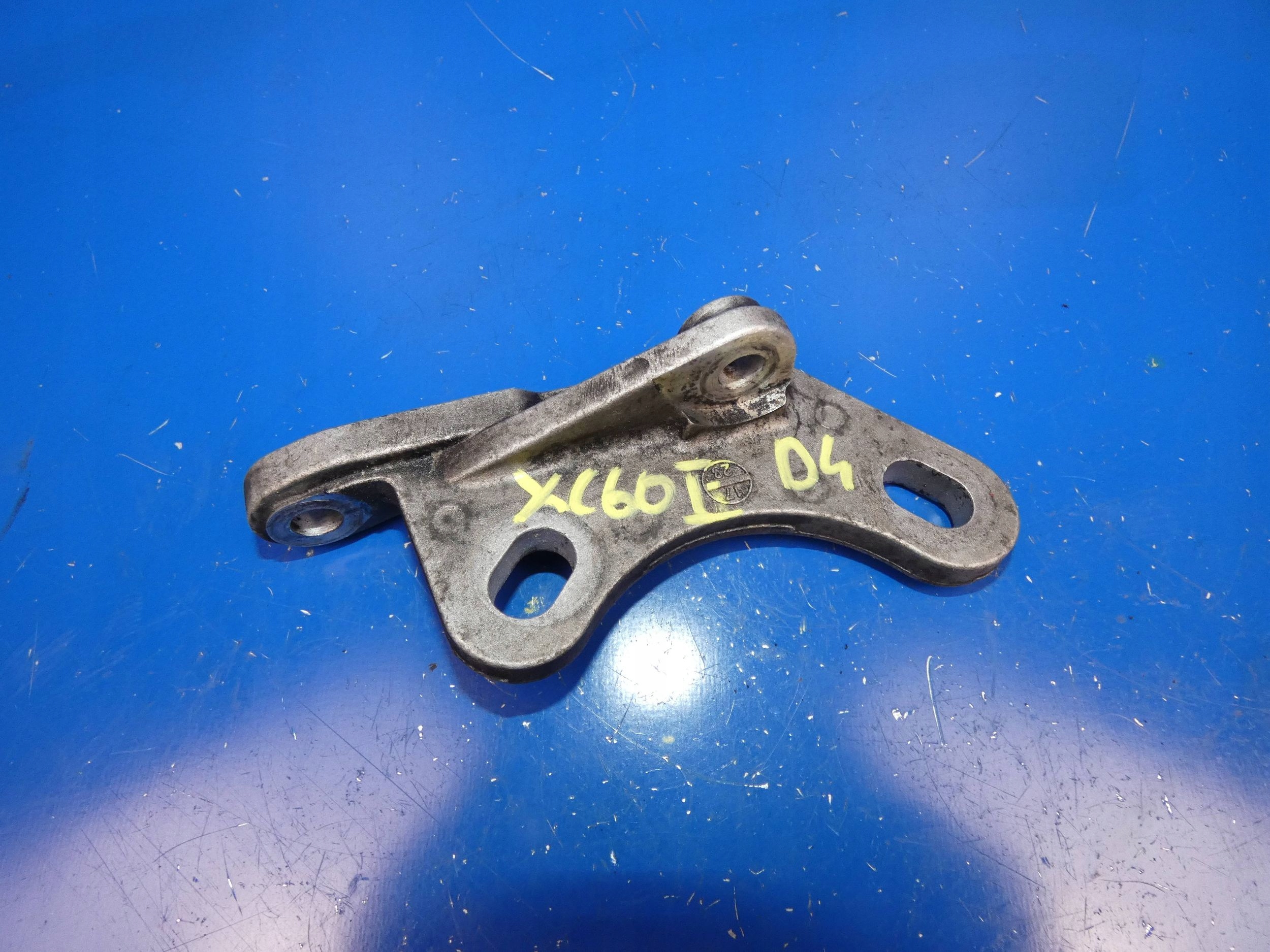 VOLVO XC60 II XC60 II V90 II WPORNIK Support Support Support plaque