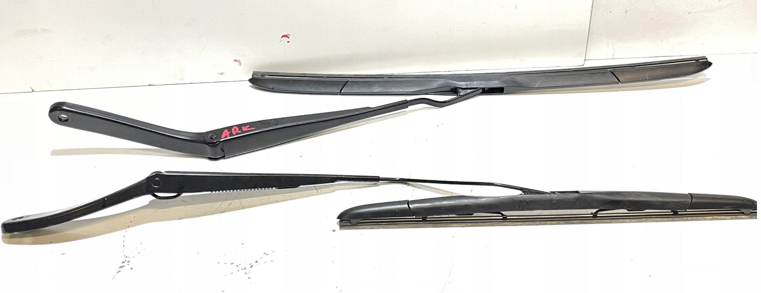 RENAULT ARKANA ПЕРЕДНИЕ ЩЕТКИ СТЕКЛООЧИСТИТЕЛЯ