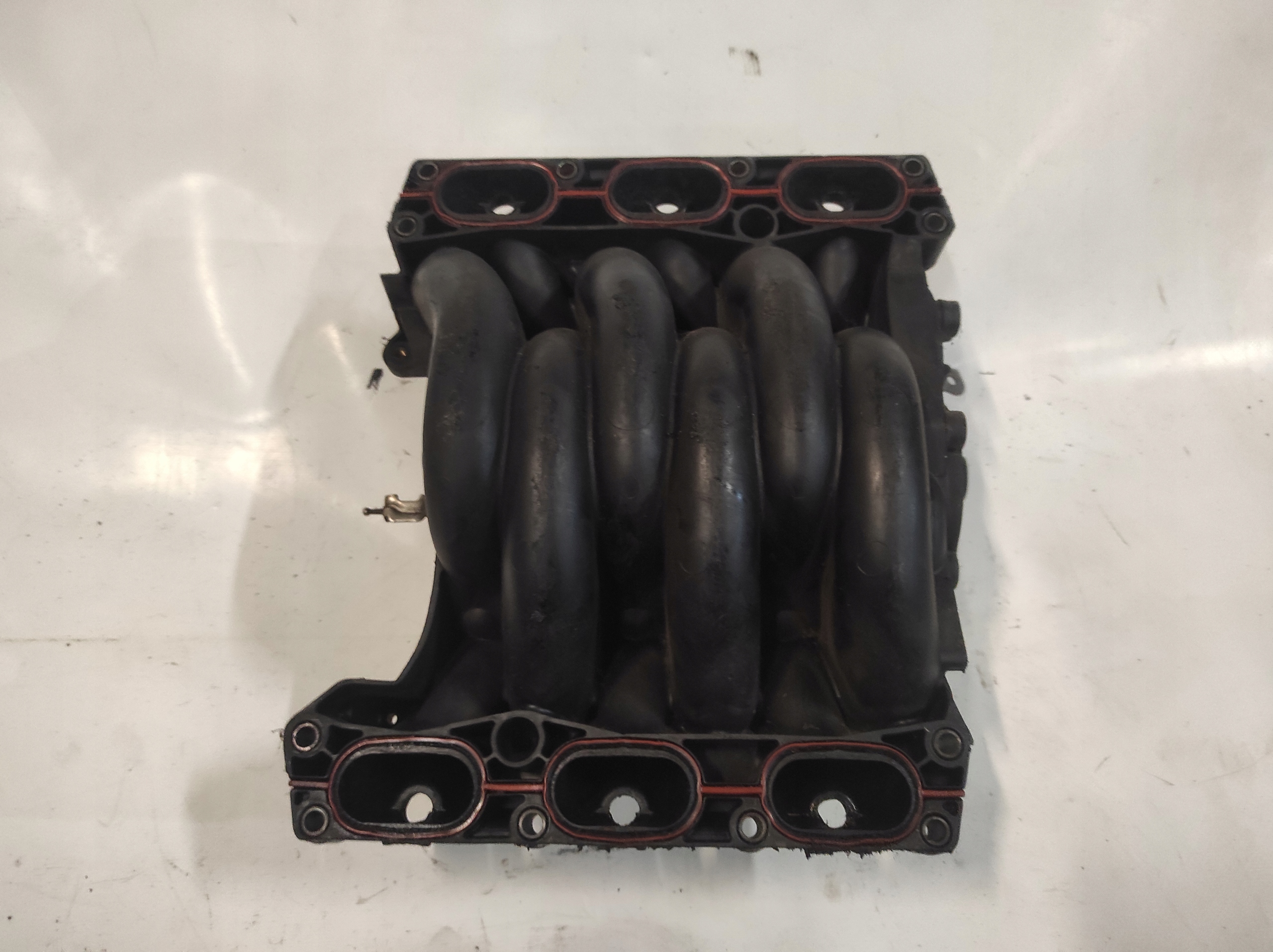 Audi A6 C5 2.4 V6 OE 078133151EG intake manifold