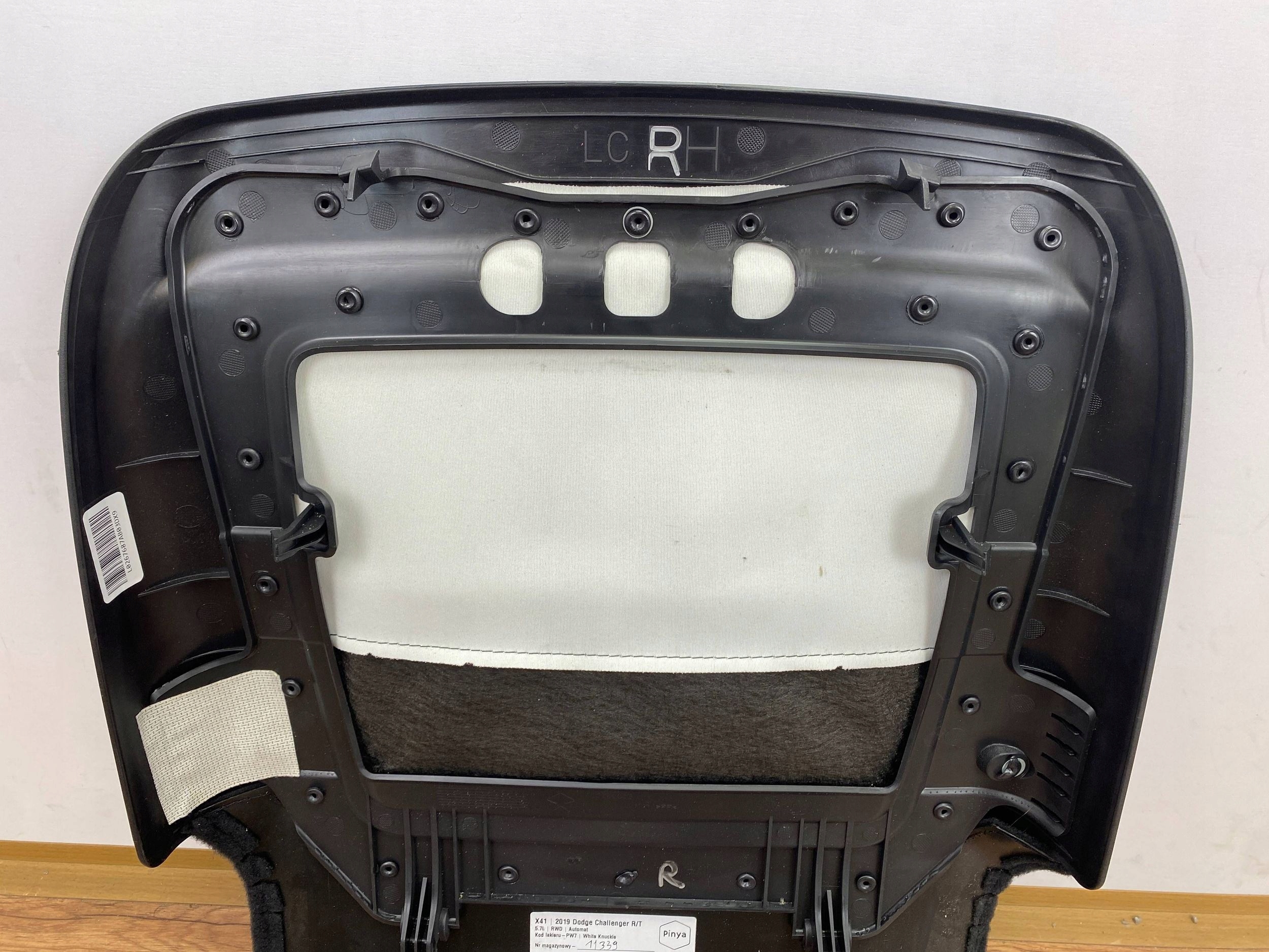 müanyag panel fedél üllés prawego pasazera Dodge Challenger 2015+