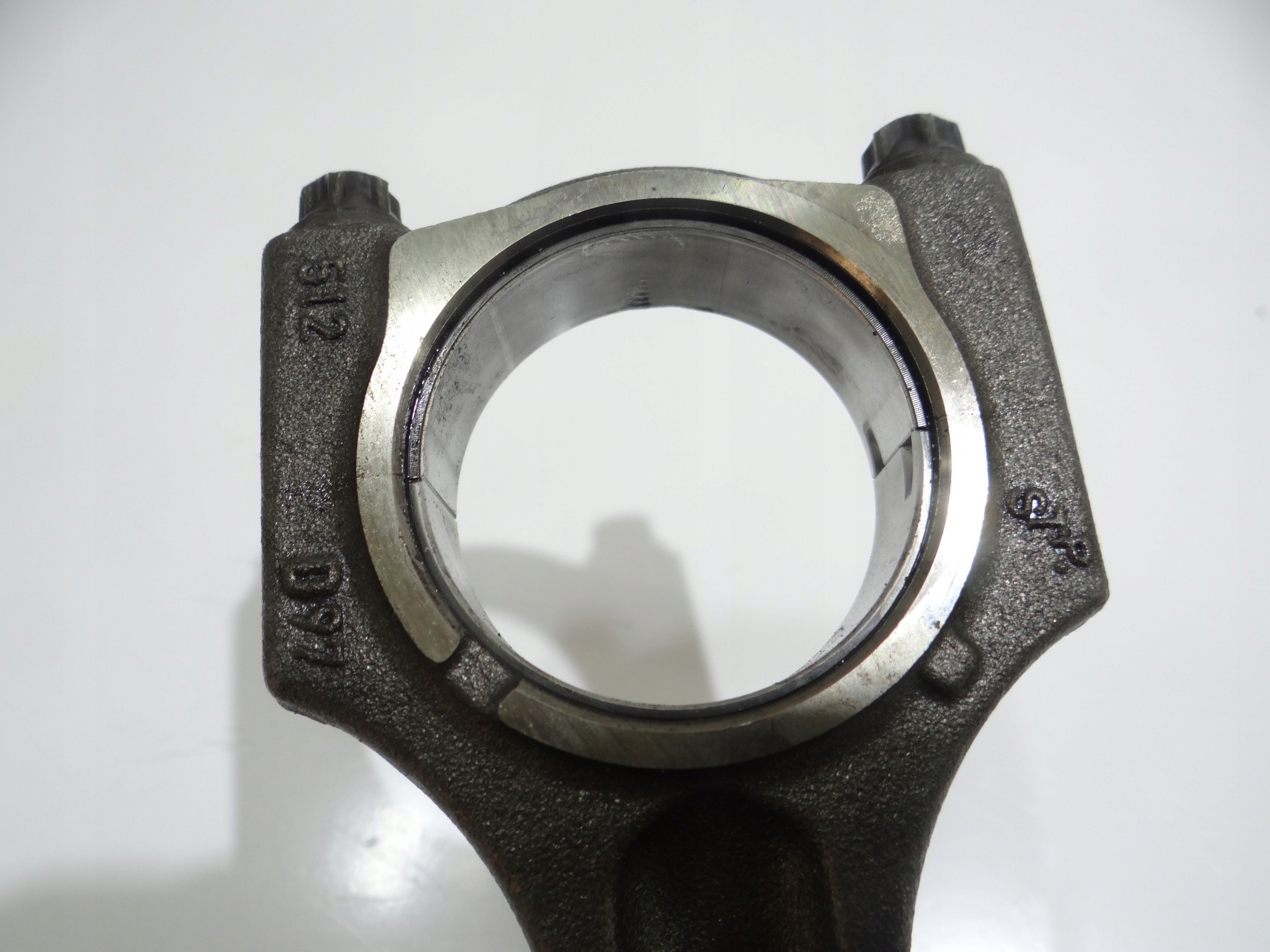 piston connecting rod BMW X5 E70 3.0 D 306D3