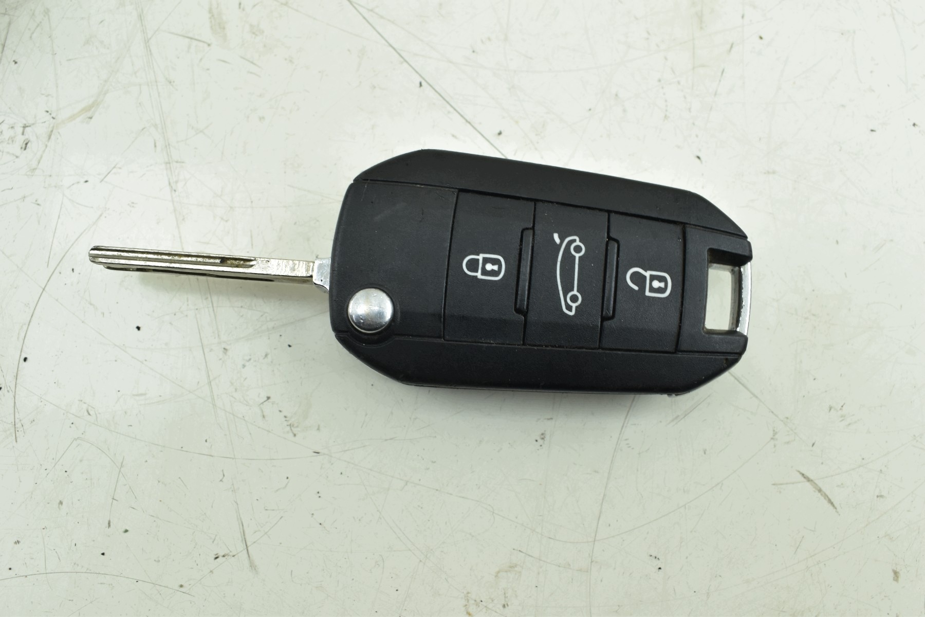 ignition key CITROEN C3 II DS3 9663123380