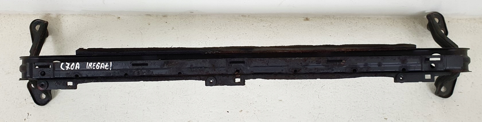 BELKA POD CHLODNICE VOLVO C70 II 2 0 D