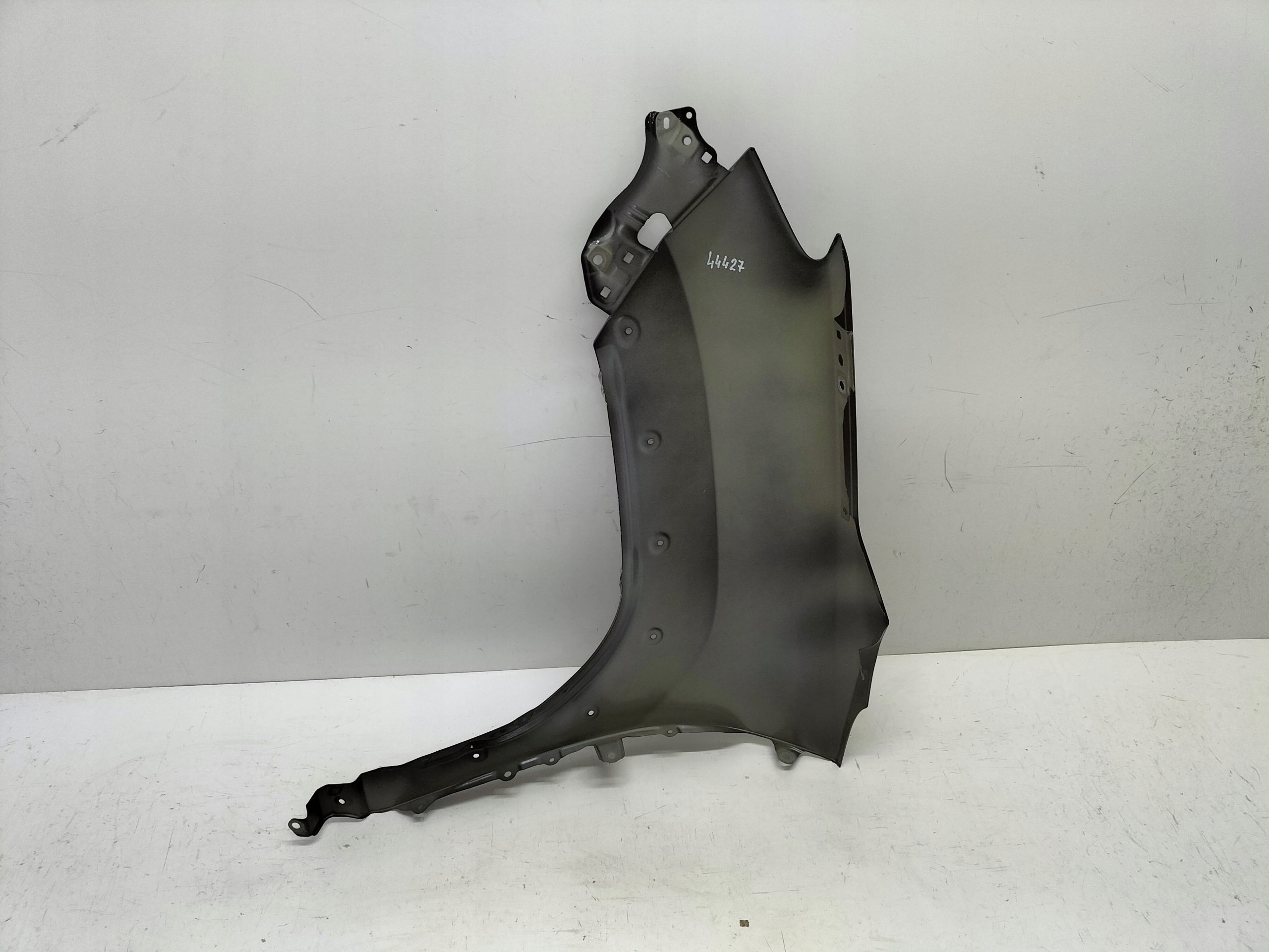 fender front front right TOYOTA YARIS CROSS 20