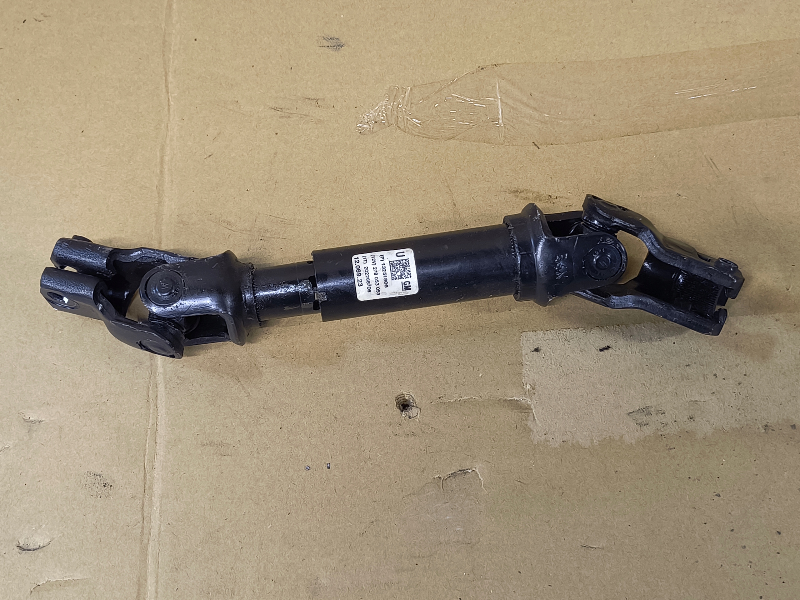 OPEL ASTRA J IV Croix Colonne de direction Volant Embrayage