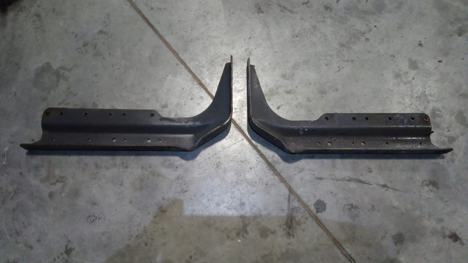 Mocowania Lamp Mercedes Atego