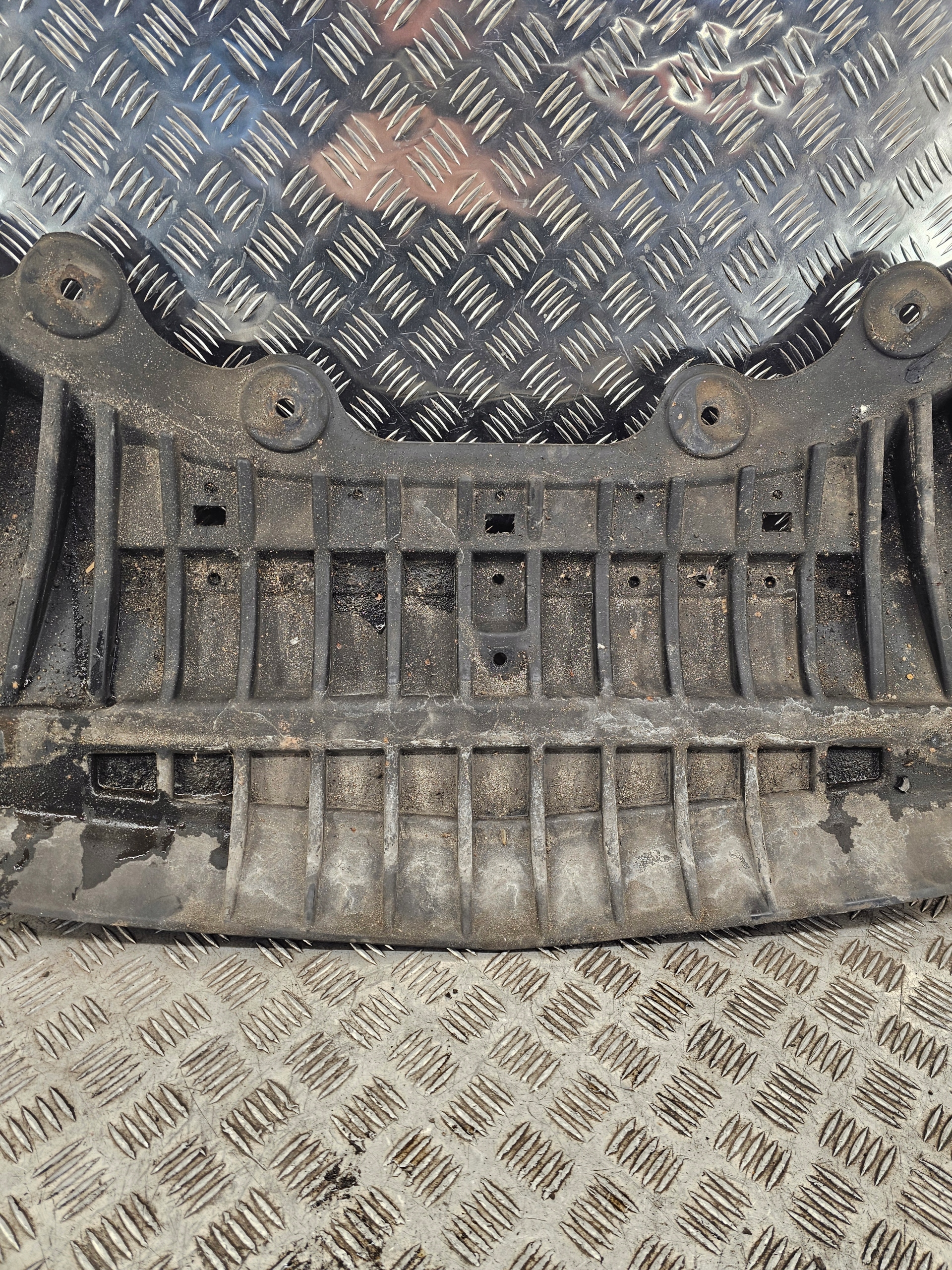MERCEDES S W221 cover lower below bumper A2215202123