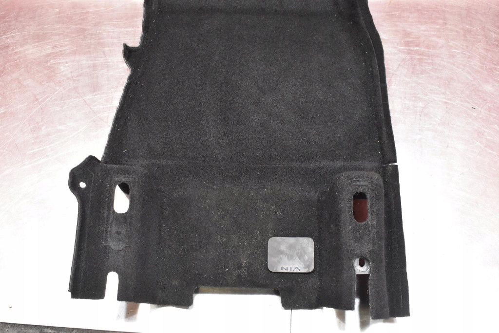 floor mats right front P1493060-00-E TESLA MODEL Y 20