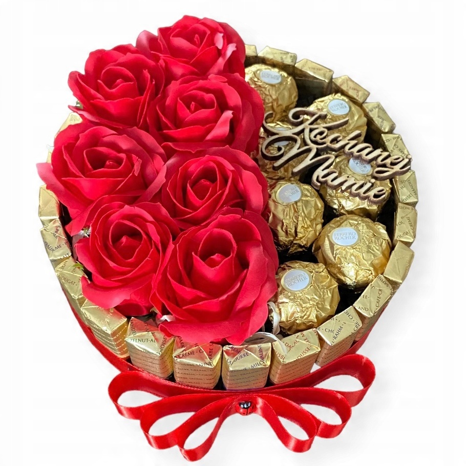 

Tort Merci i Ferrero na Dzień Mamy Matki