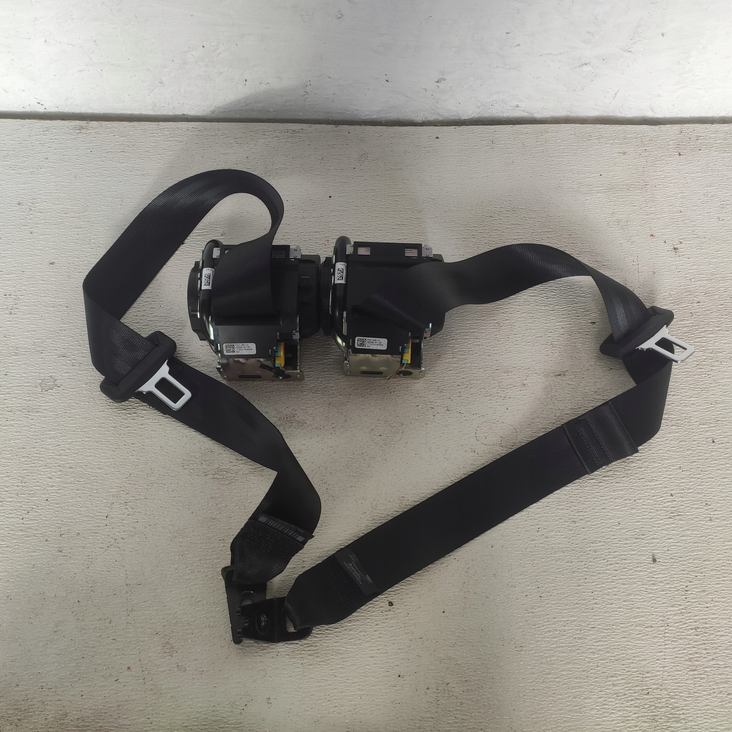 VOLVO XC40 2018 tension belt safety rear left right
