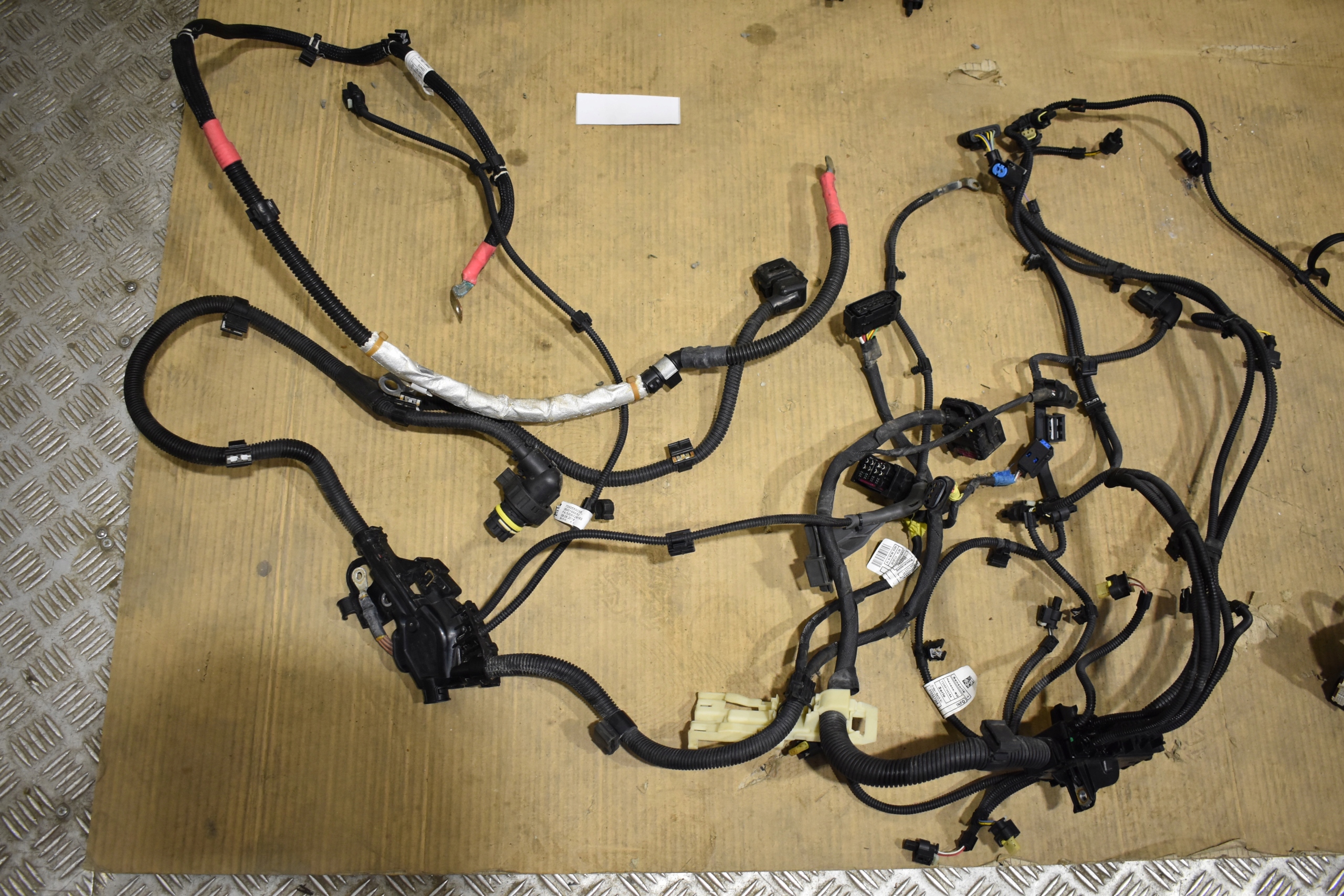 IDEALNA INSTALACJA SILNIKA KPL. BMW G01 G02 M40iX 1 Numer katalogowy części 8655875 8687587 8655880 8655873 8655878 8655877