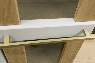 Nowoczesna Witryna Niska Ryflowana 75cm Carpenter Grey KADY FD -2 Kolory Szerokość mebla 75 cm