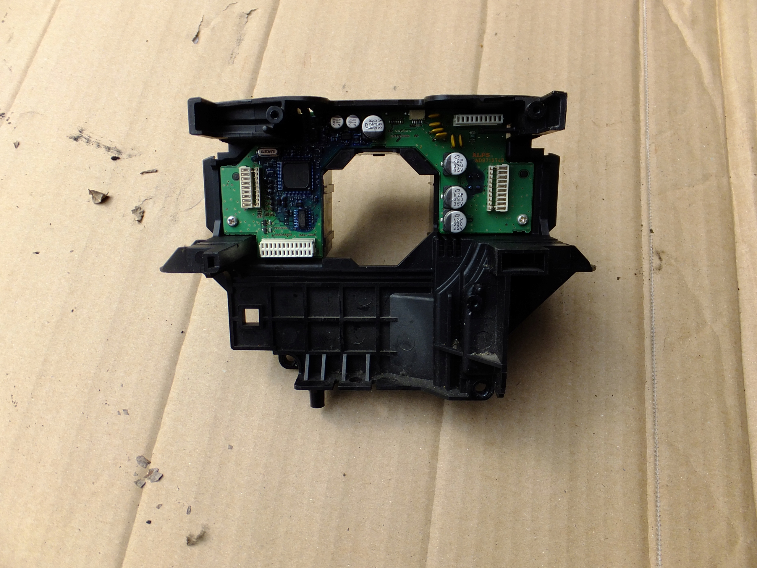 Module Volant ford galaxy mk2 2008r AND971074B