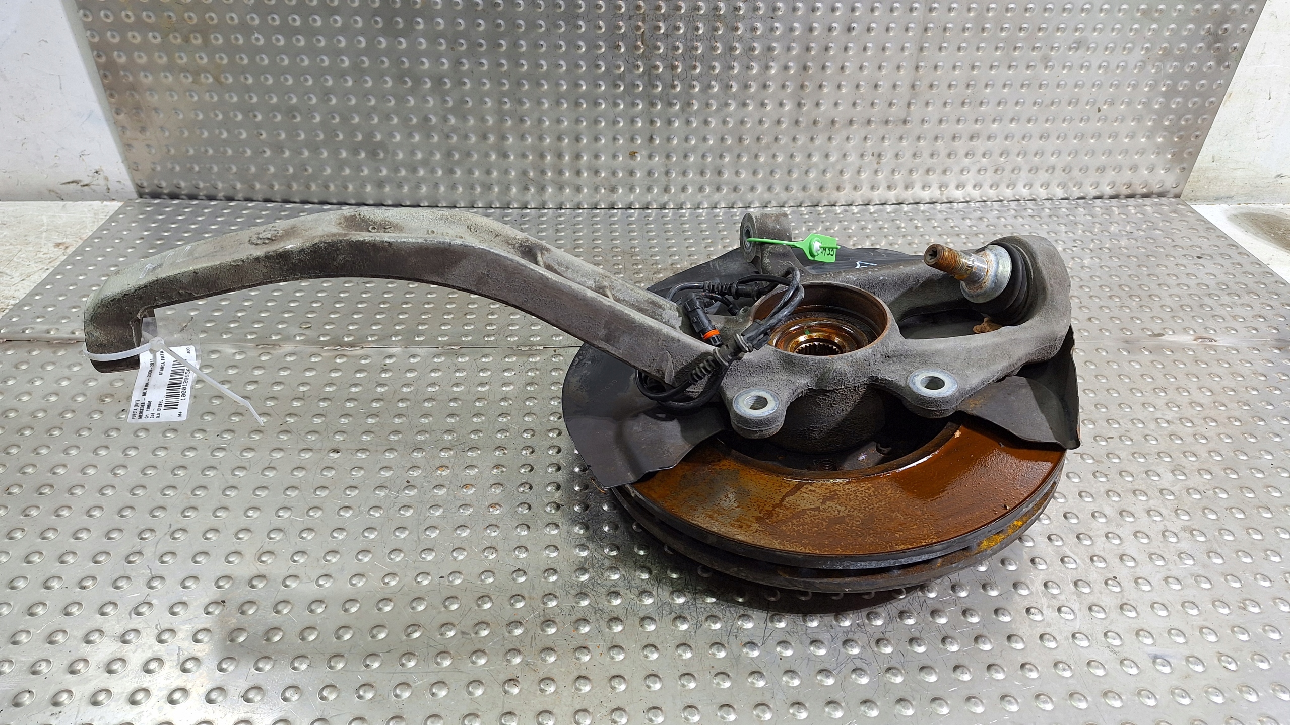 swing left front C2080842 MERCEDES W251 W164 ML GL X164
