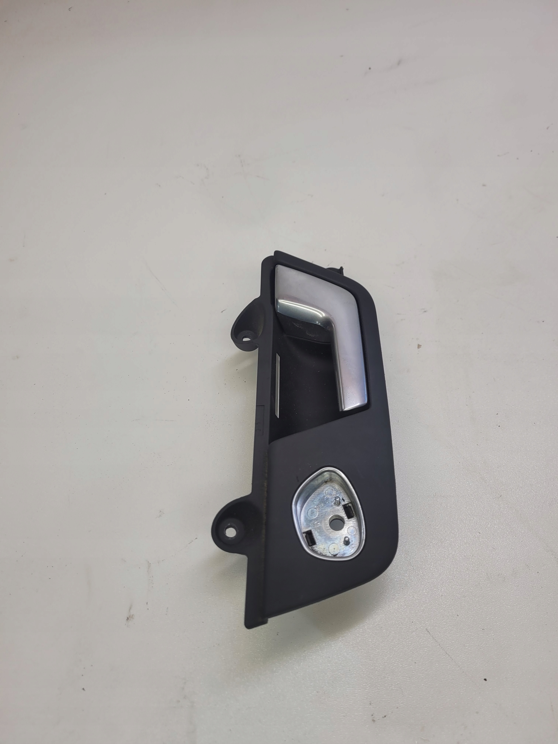 handle inner right rear part AUDI A4 B7 8E0839020C