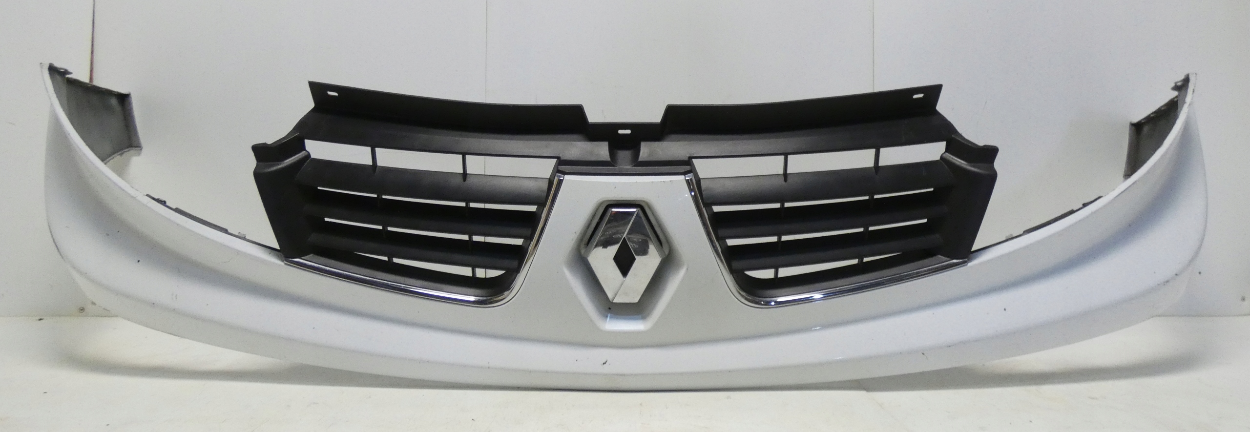 RENAULT TRAFIC LIFT 2007-2014 623100251R hűtőrács hűtőrács maszk