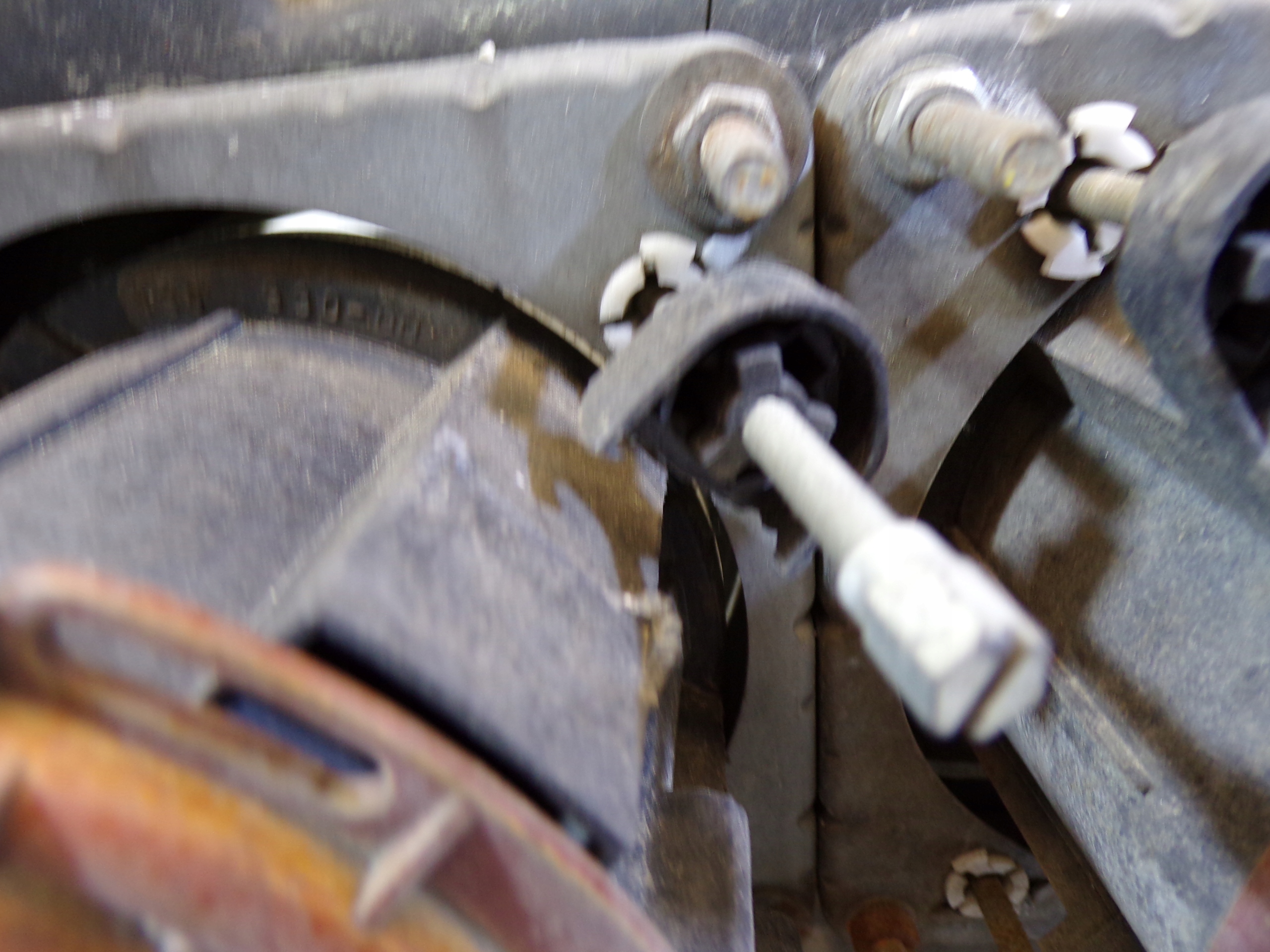 corner of a bumper of the front left NEOPLAN light indicator (K2)