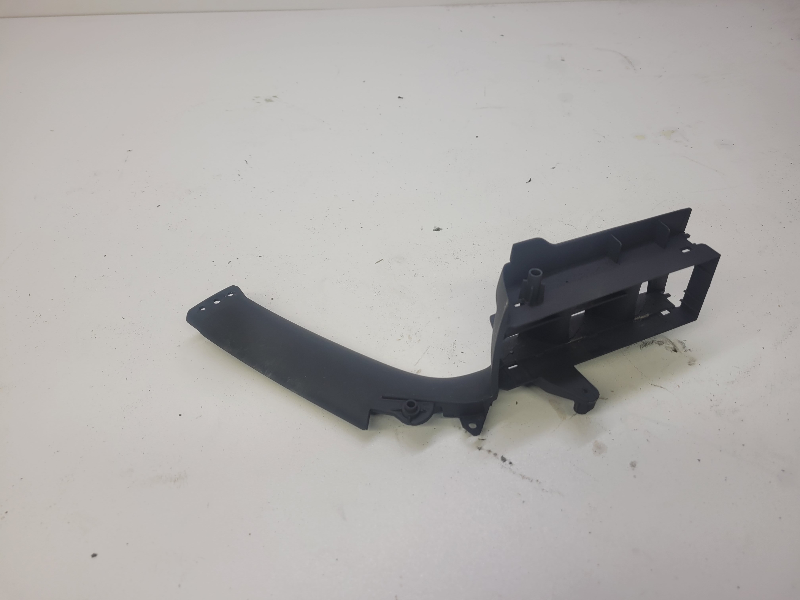 handle bracket BOCZKA AUDI A3 8P CABRIO 8P7959521