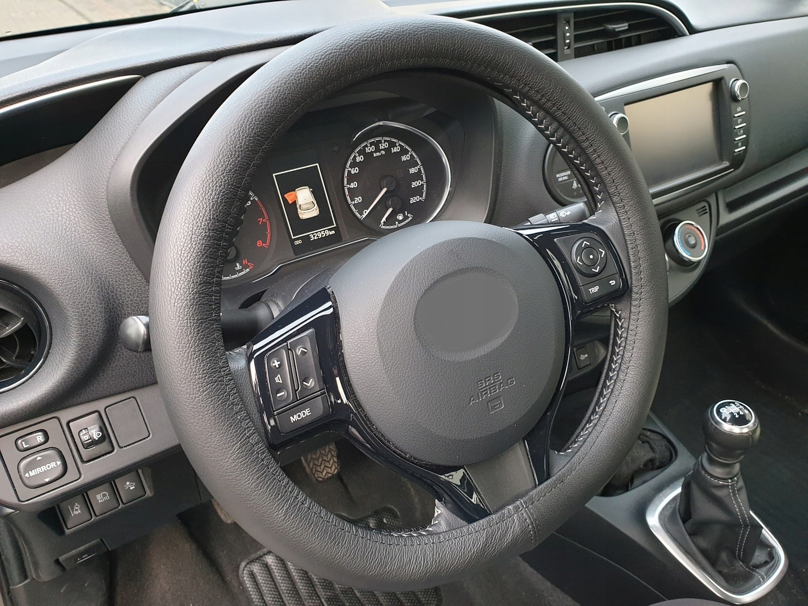 Pokrowiec na kierownice SKÓRA NATURALNA MASTER III EAN (GTIN) 5904209100002