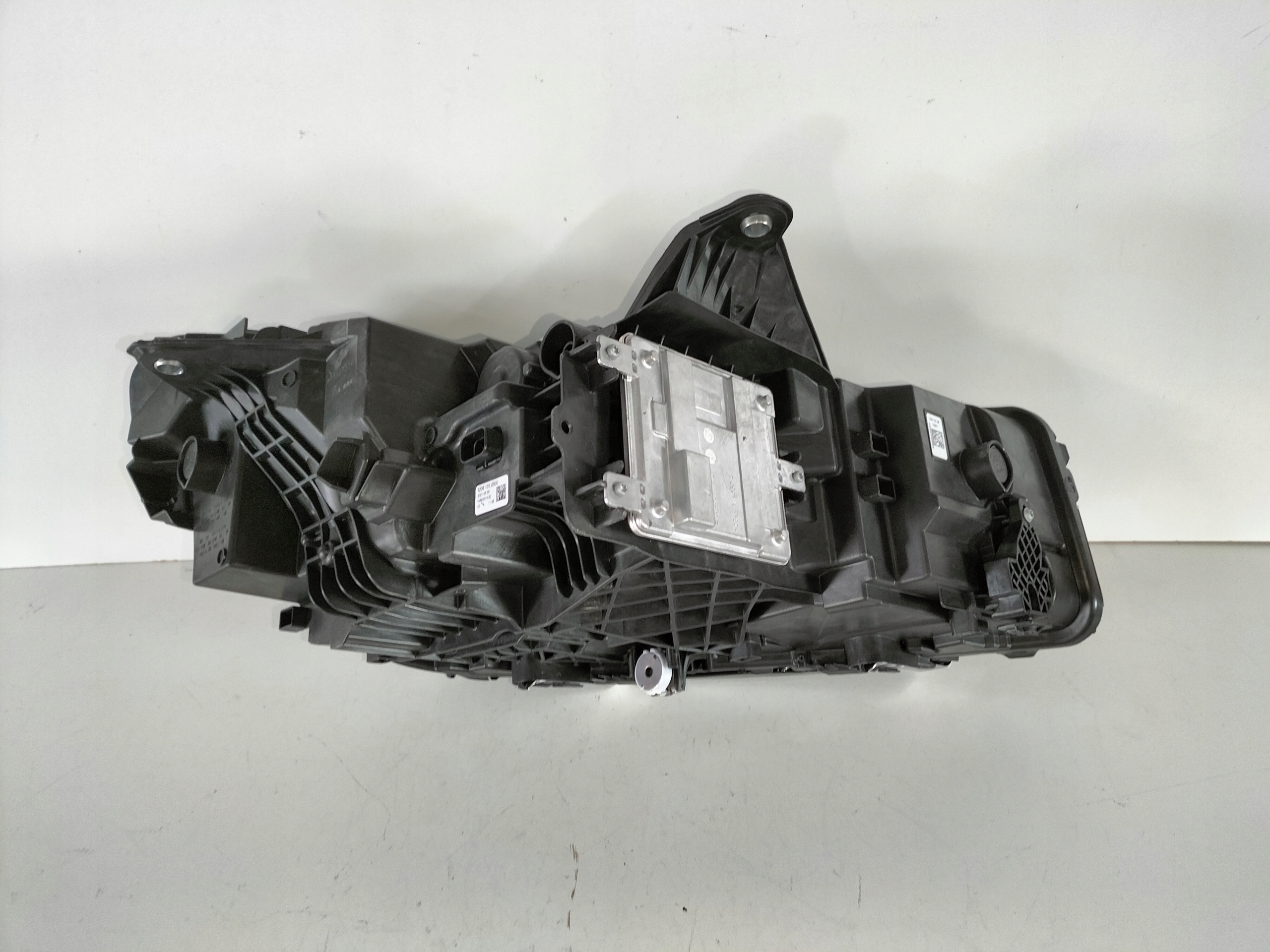 light front left BMW 2 U06 ACTIVE TOURER 21