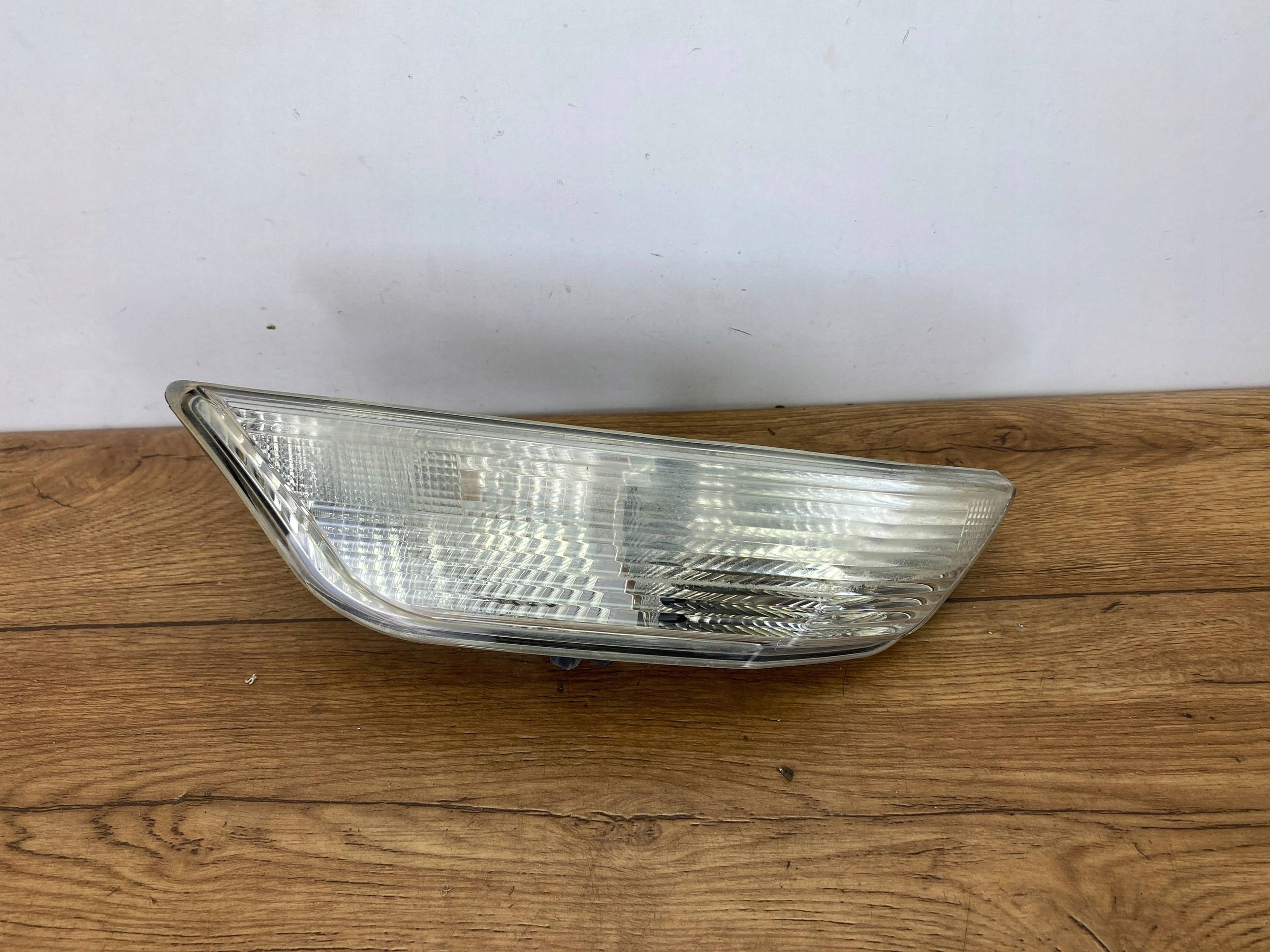 indicator w zderzaku przednim left Ford Mustang VI 2015+