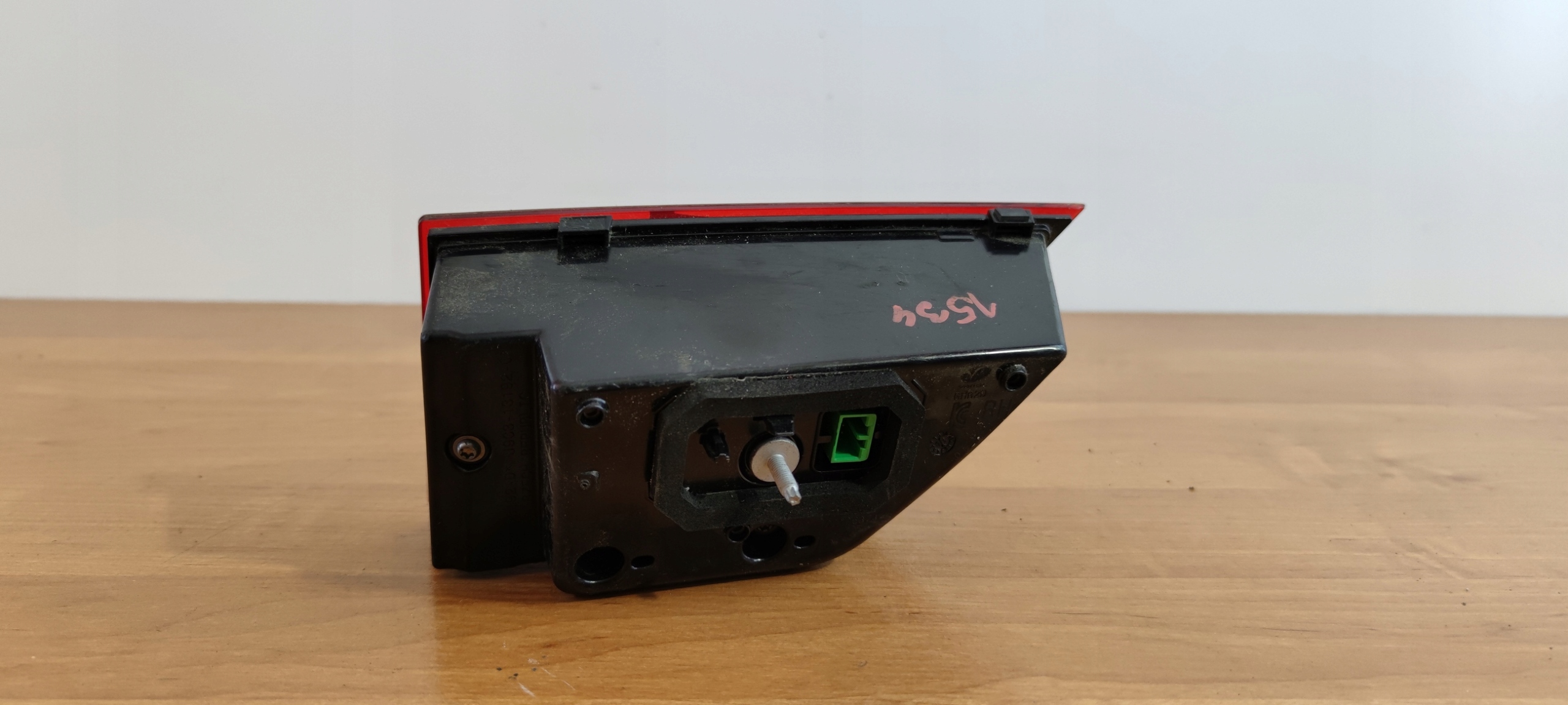 JAGUAR E-PACE right light to the bonnet rear part 2018 ROK