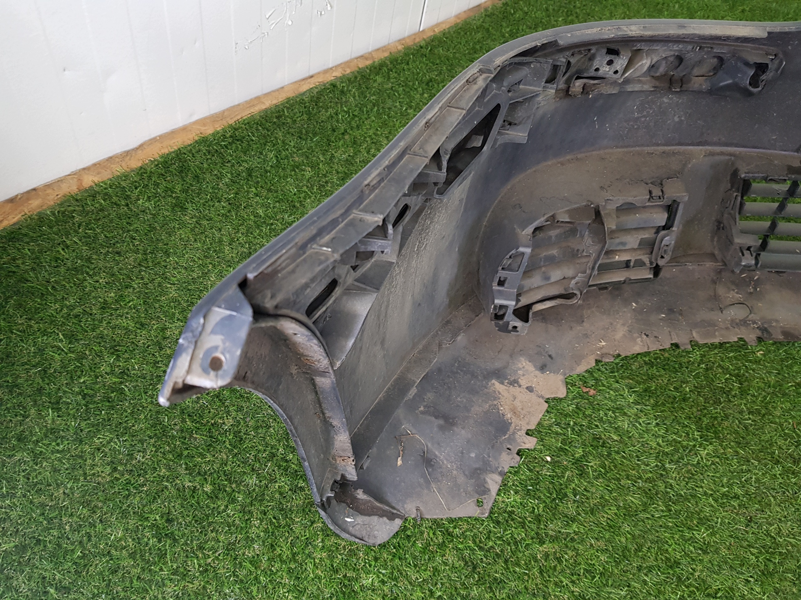 Stoßstange vorne vorne VOLKSWAGEN GOLF 5