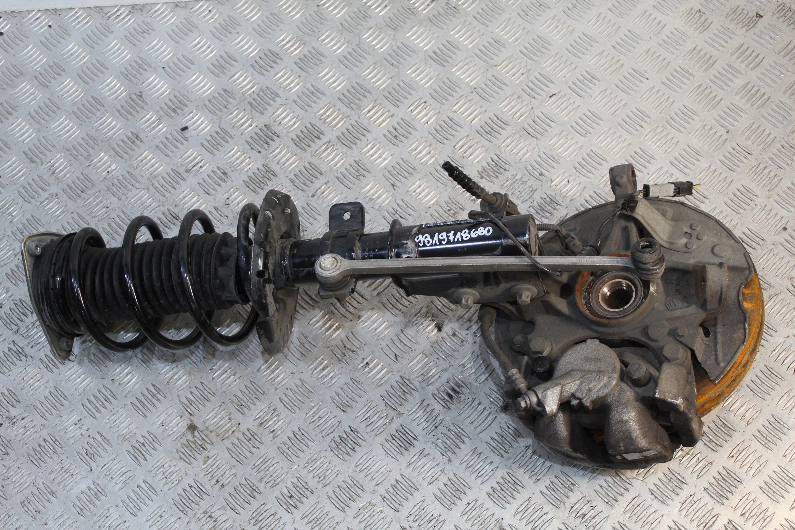 swing McPherson right front PEUGEOT 3008 II 2