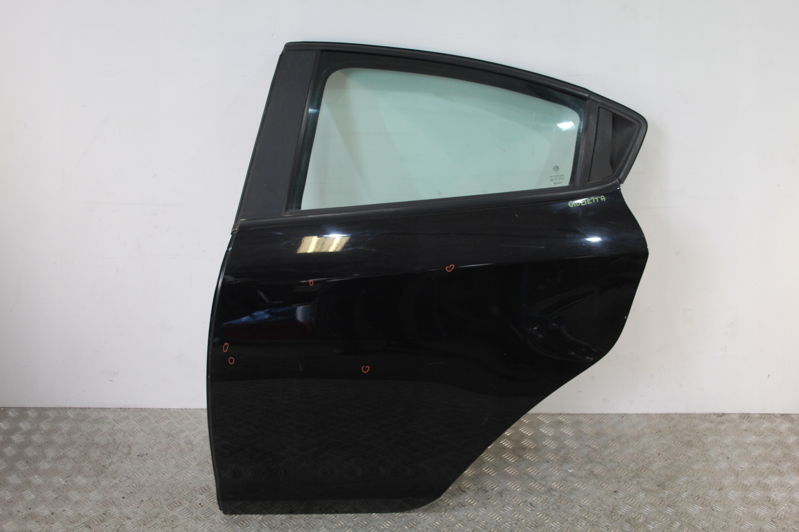 door left rear part rear. ALFA ROMEO GIULIETTA