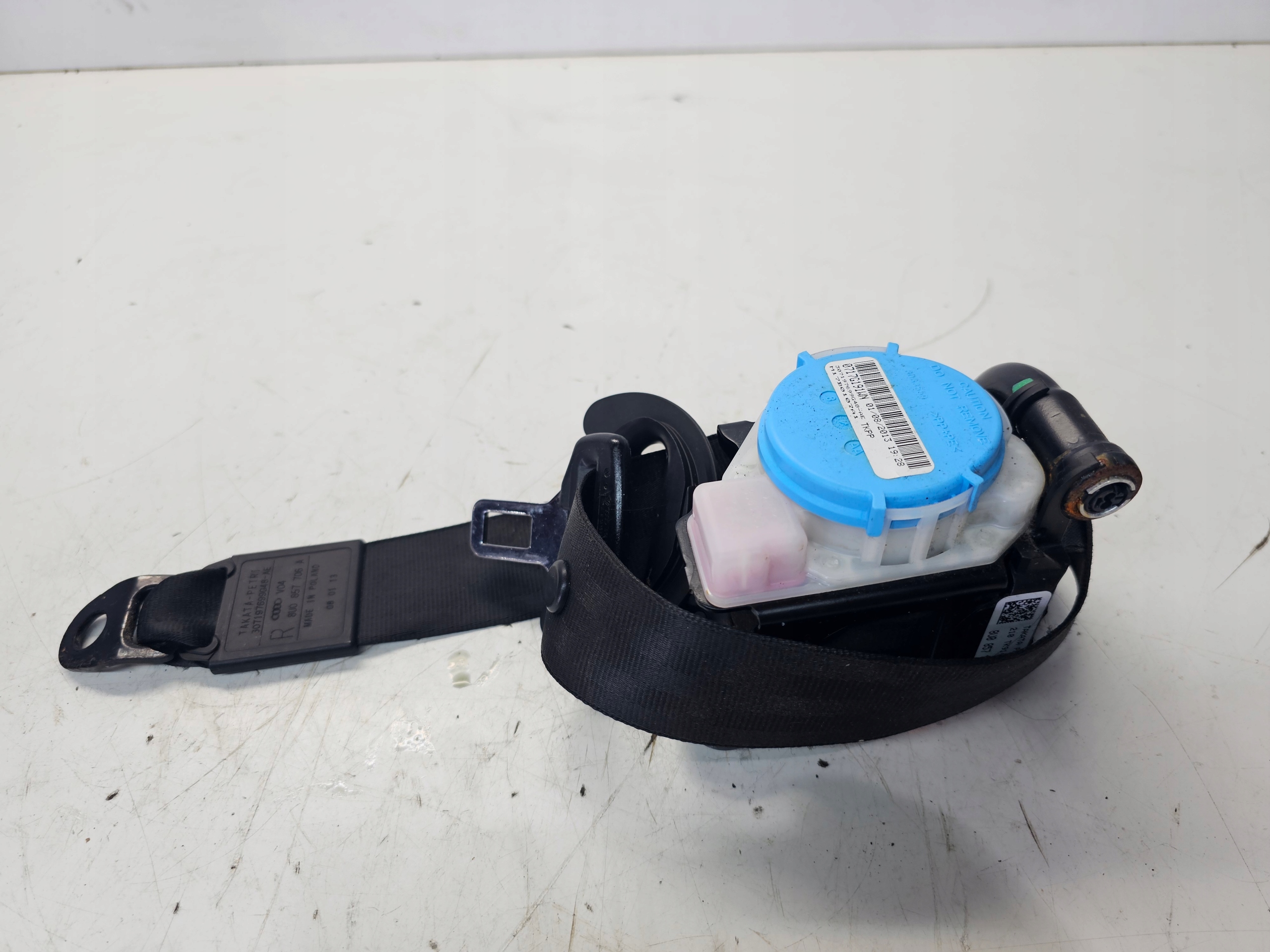 tension belt safety right front AUDI Q3 8U 8U0857706A