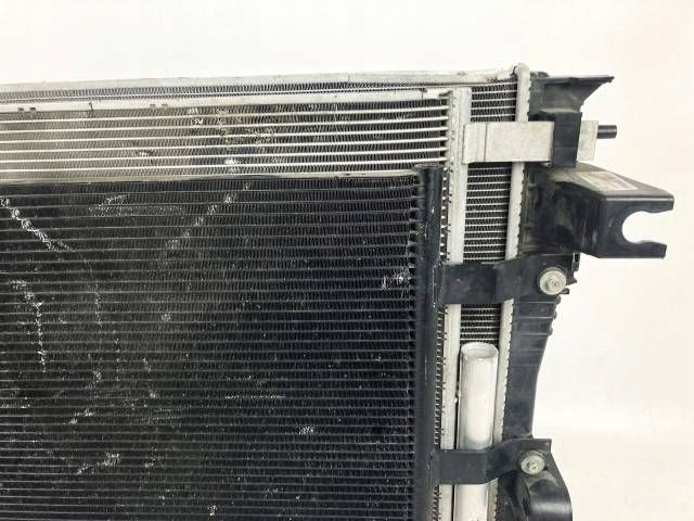 water cooler front Ram 1500 DT 68430018AA
