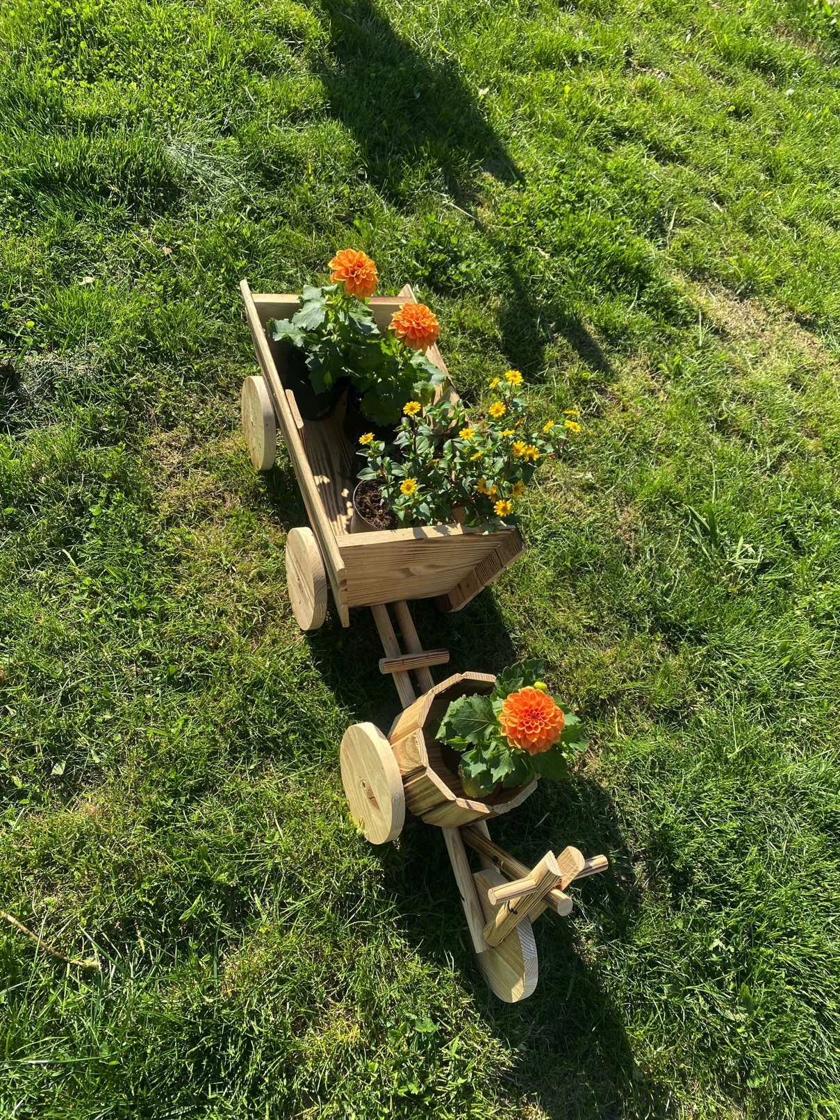 Kwietnik drewniany stojący donica WÓZ + ROWEREK Typ wolnostojący