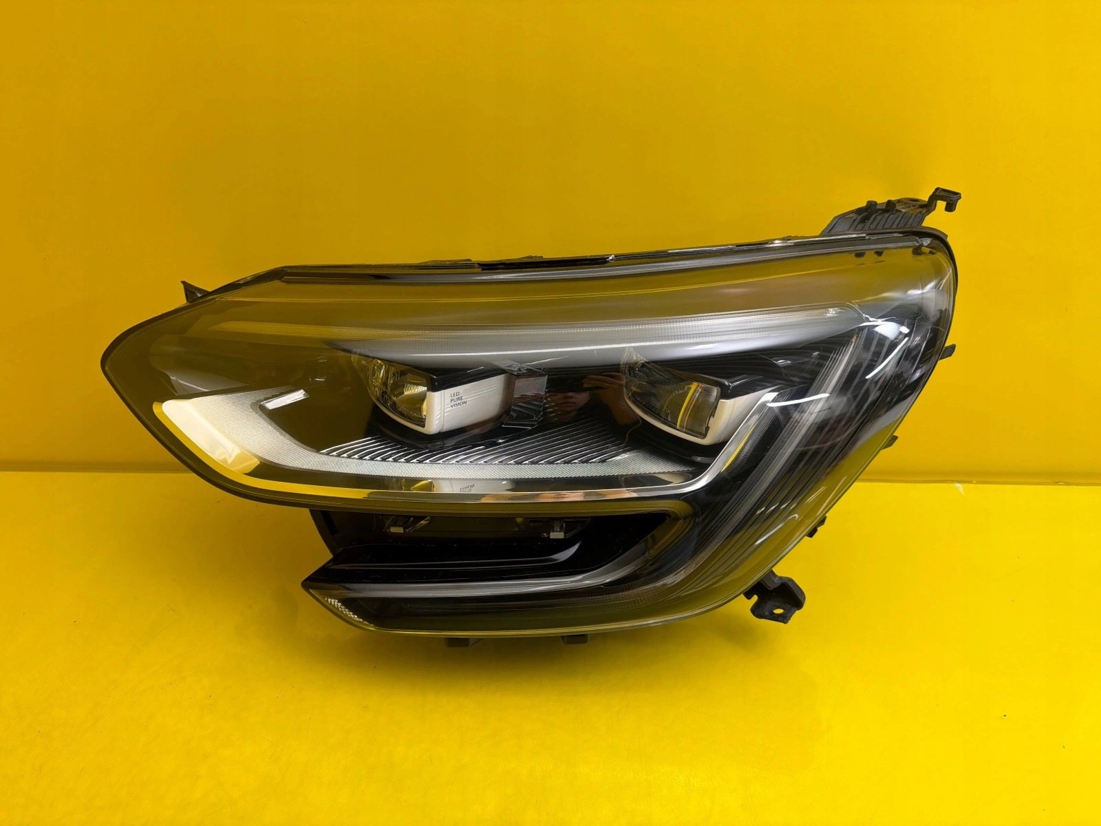 light left Renault Megane IV Full Led 260601197R